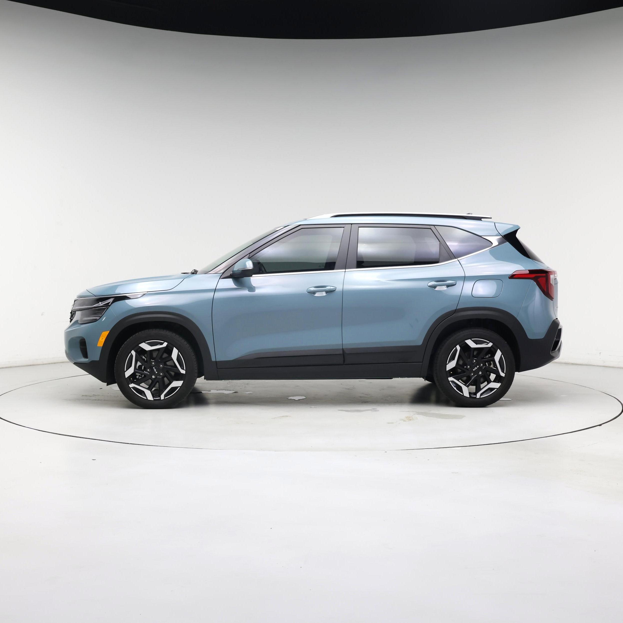 Thumbnail: 2025 Kia Seltos - 3