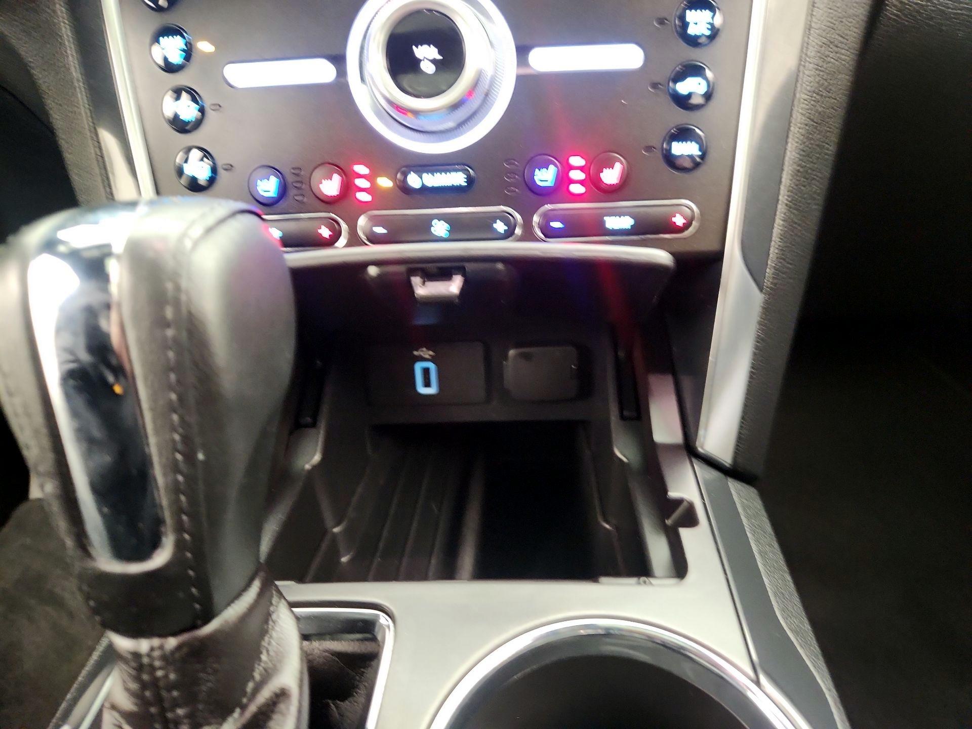 Thumbnail: 2018 Ford Explorer - 18