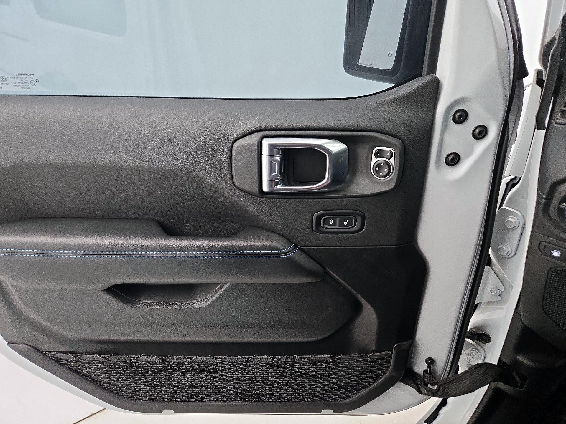 Thumbnail: 2024 Jeep Wrangler - 12