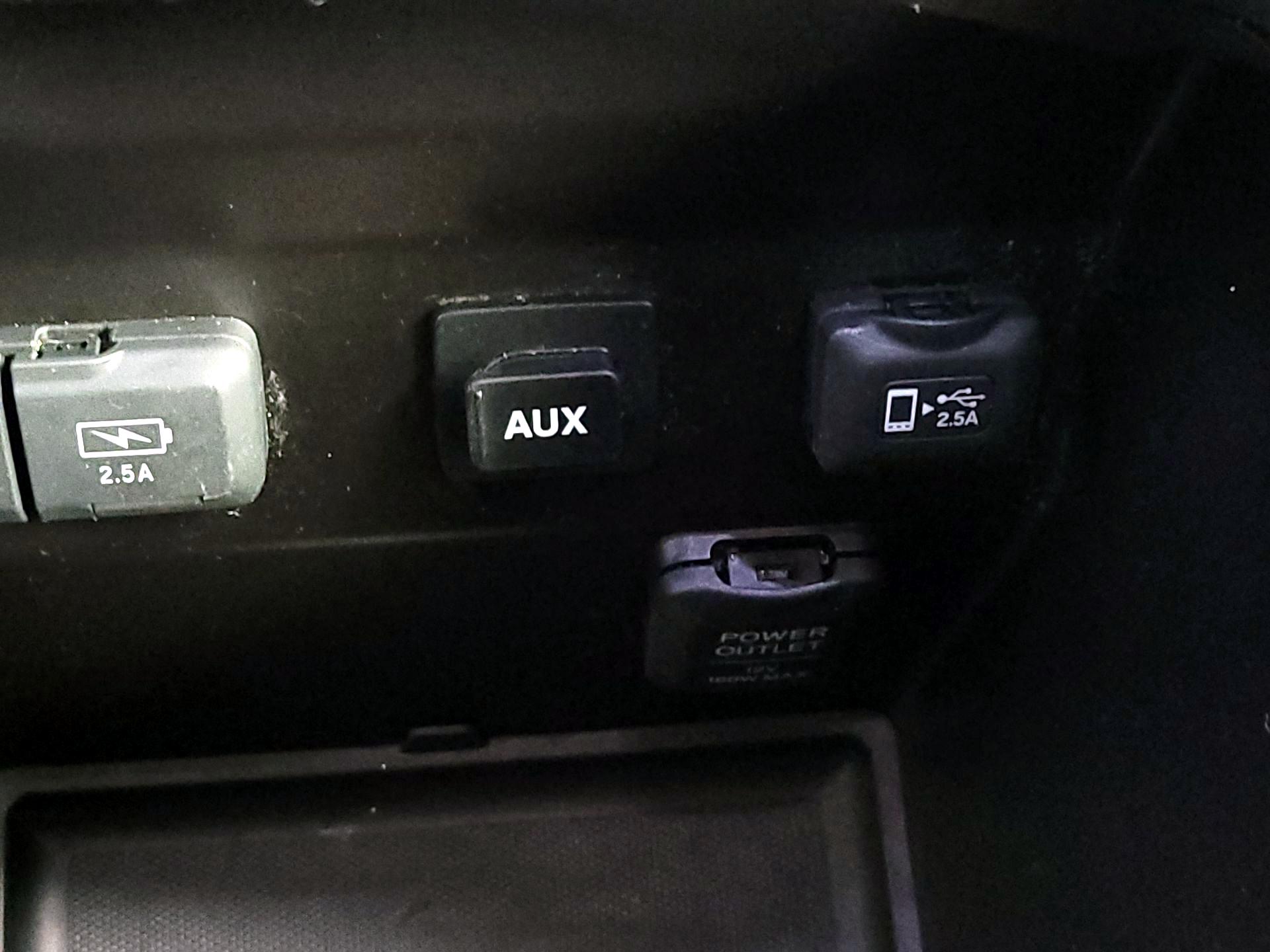 Thumbnail: 2019 Acura MDX - 18