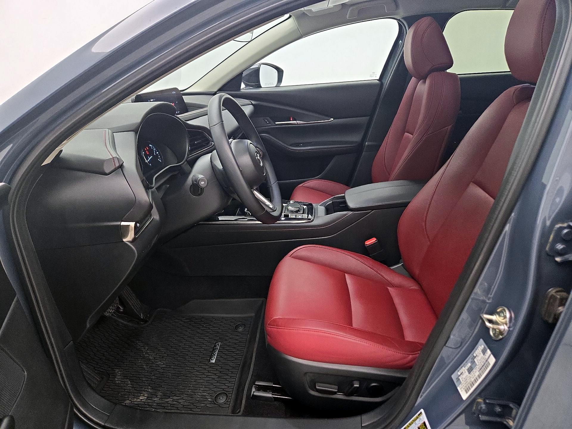 Thumbnail: 2025 Mazda CX-30 - 11