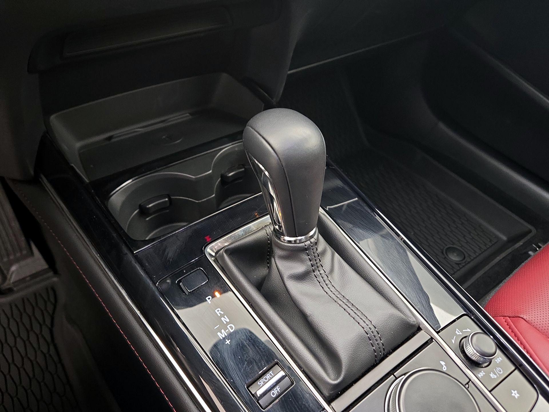 Thumbnail: 2025 Mazda CX-30 - 17