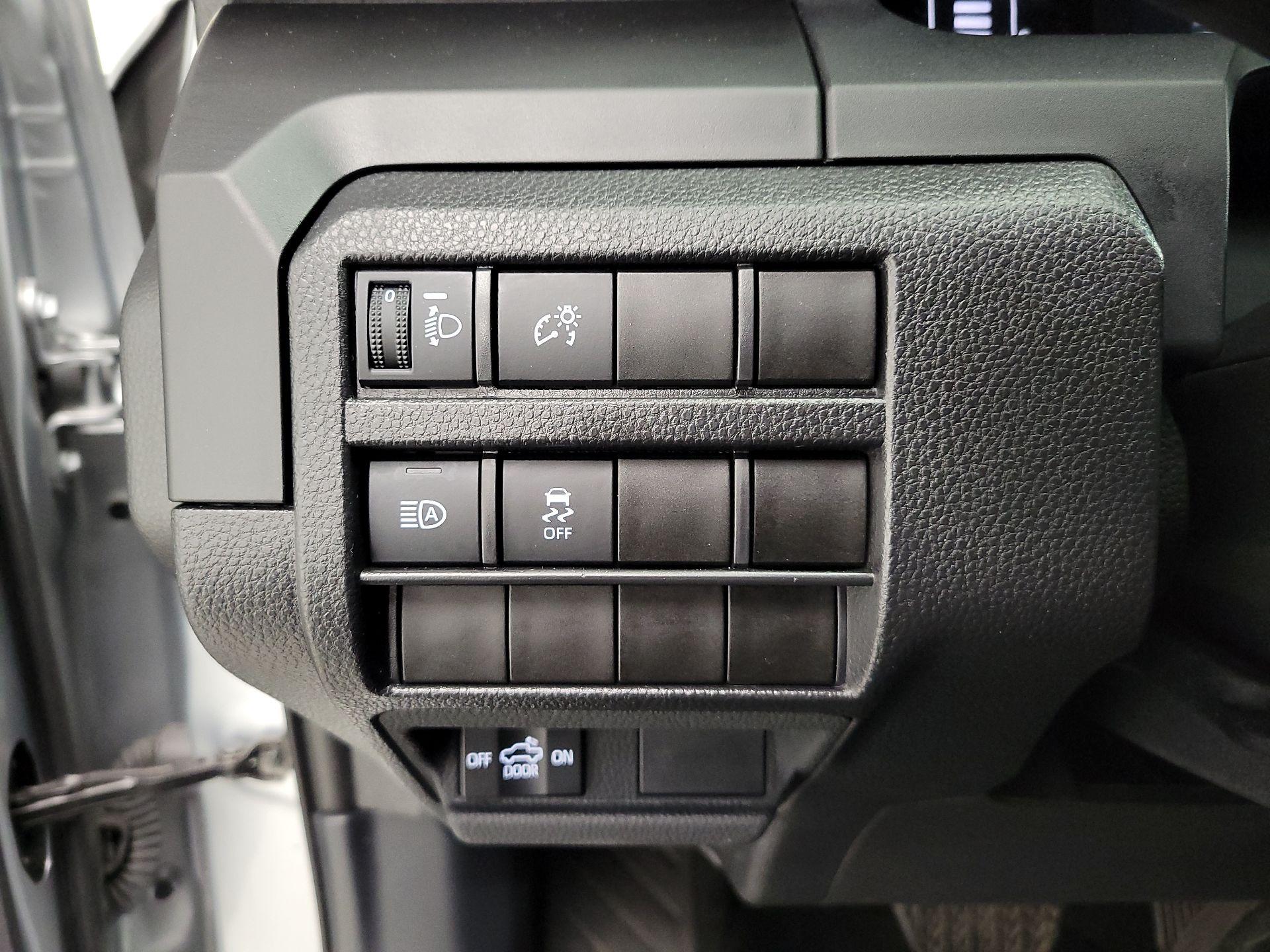 Thumbnail: 2024 Toyota Tacoma - 13