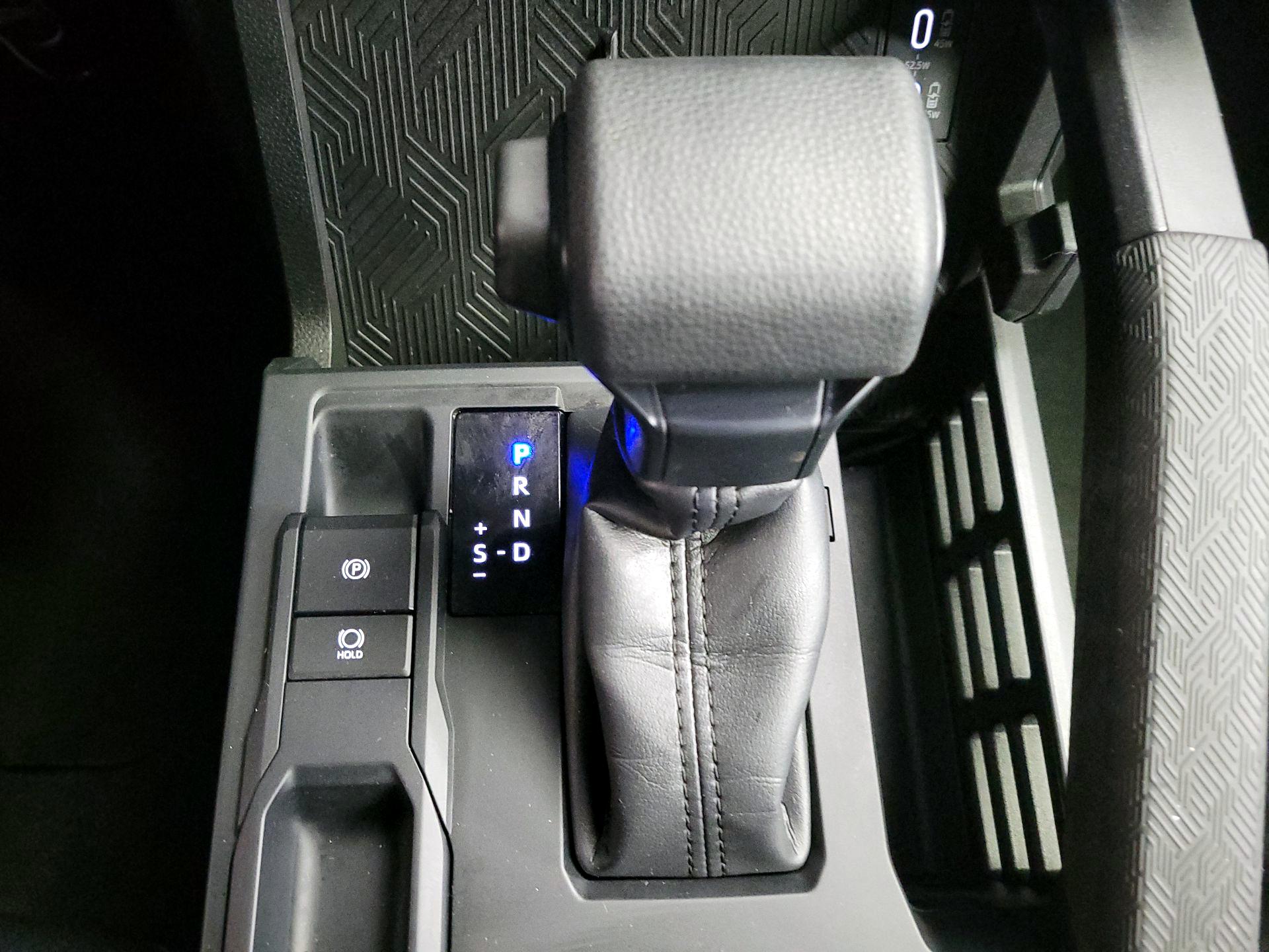 Thumbnail: 2024 Toyota Tacoma - 17