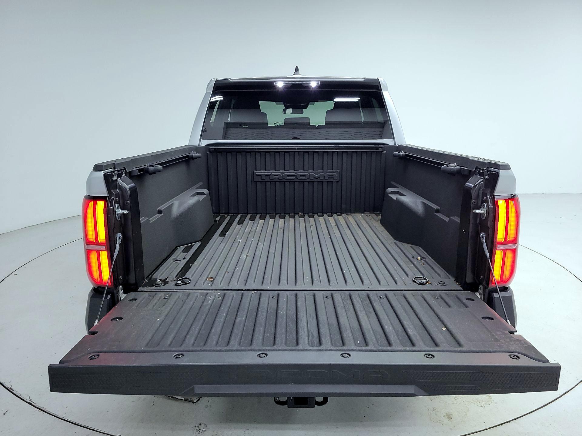 Thumbnail: 2024 Toyota Tacoma - 20