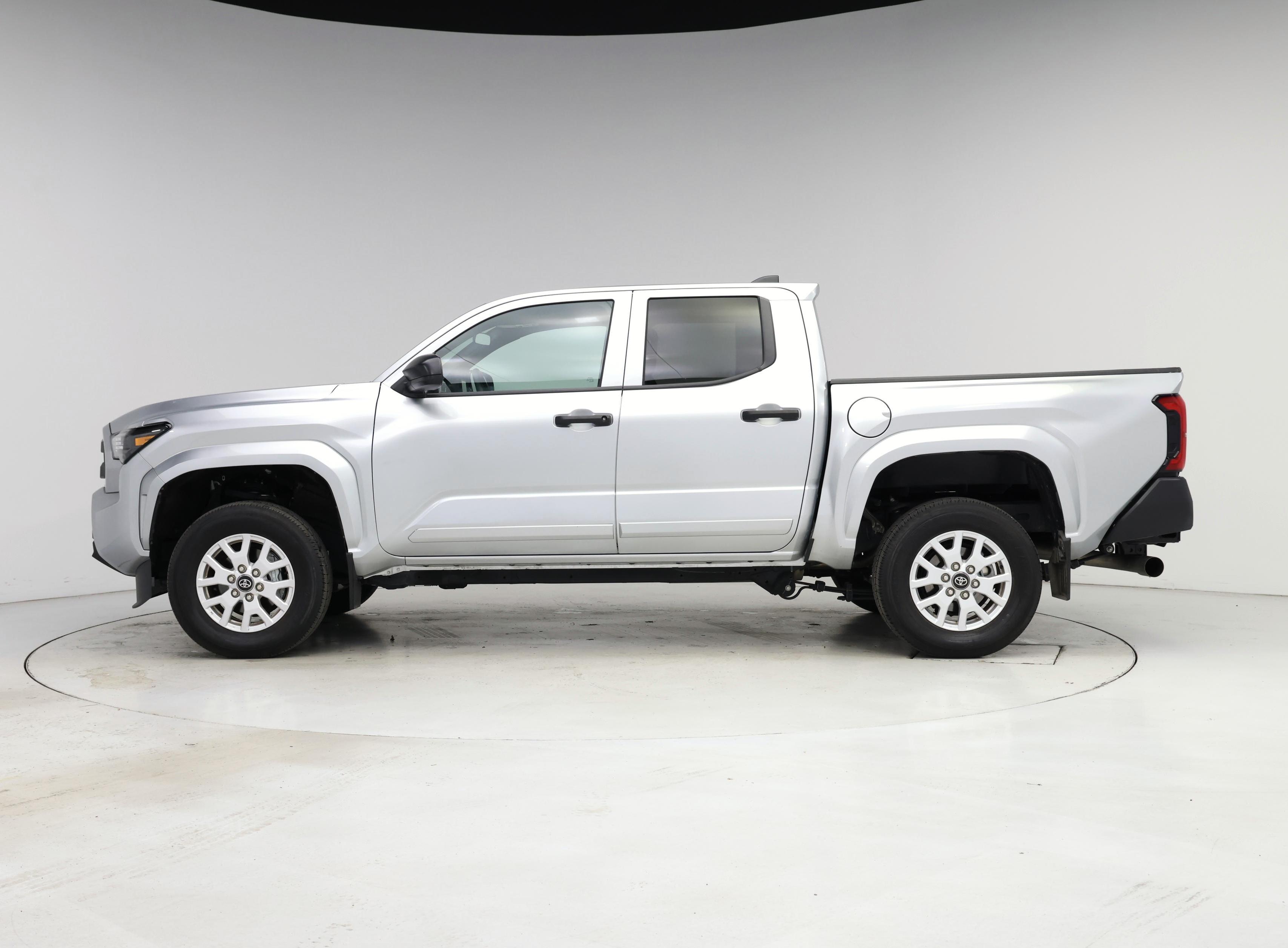 Thumbnail: 2024 Toyota Tacoma - 3