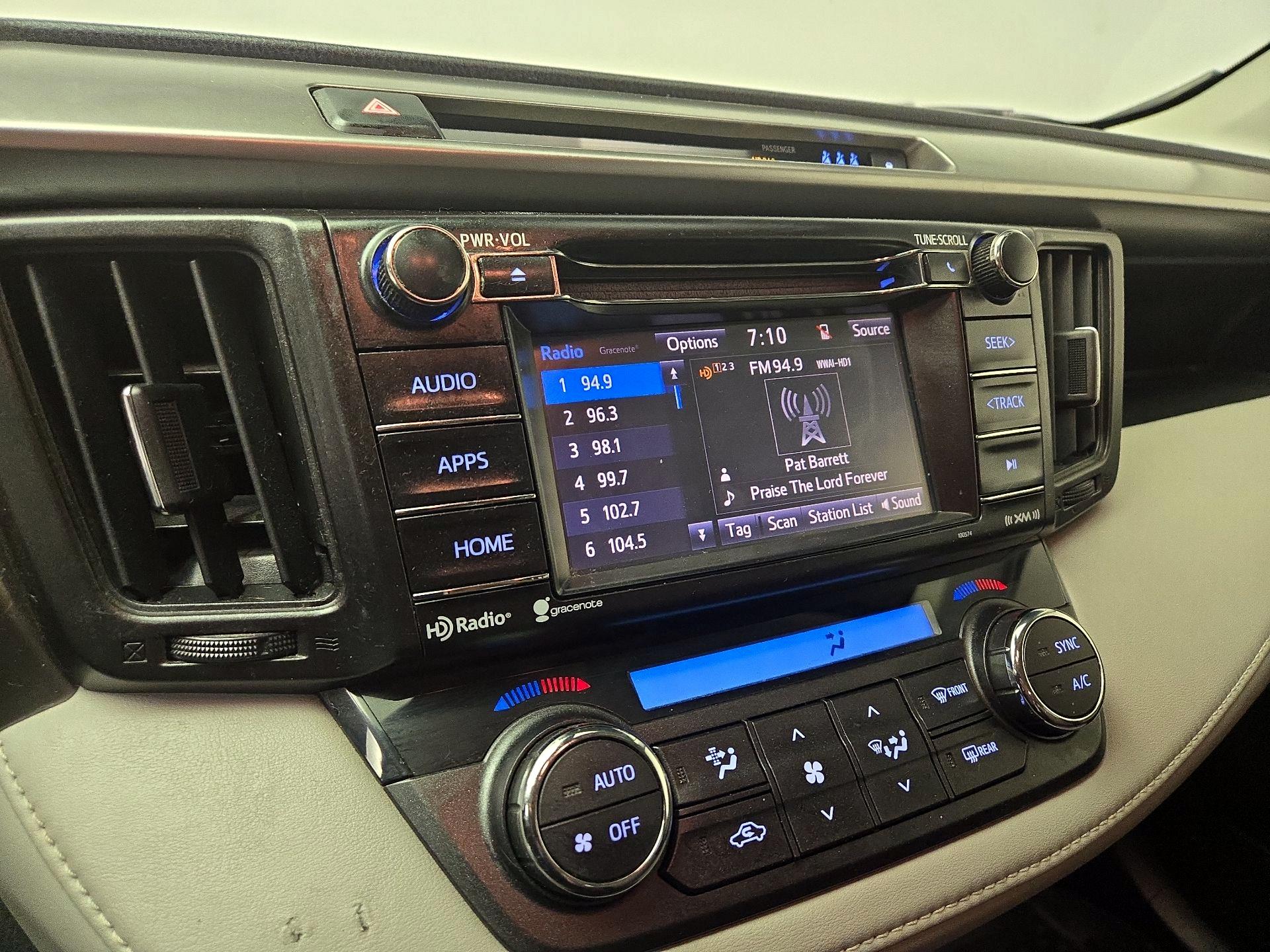 Thumbnail: 2017 Toyota RAV4 - 15