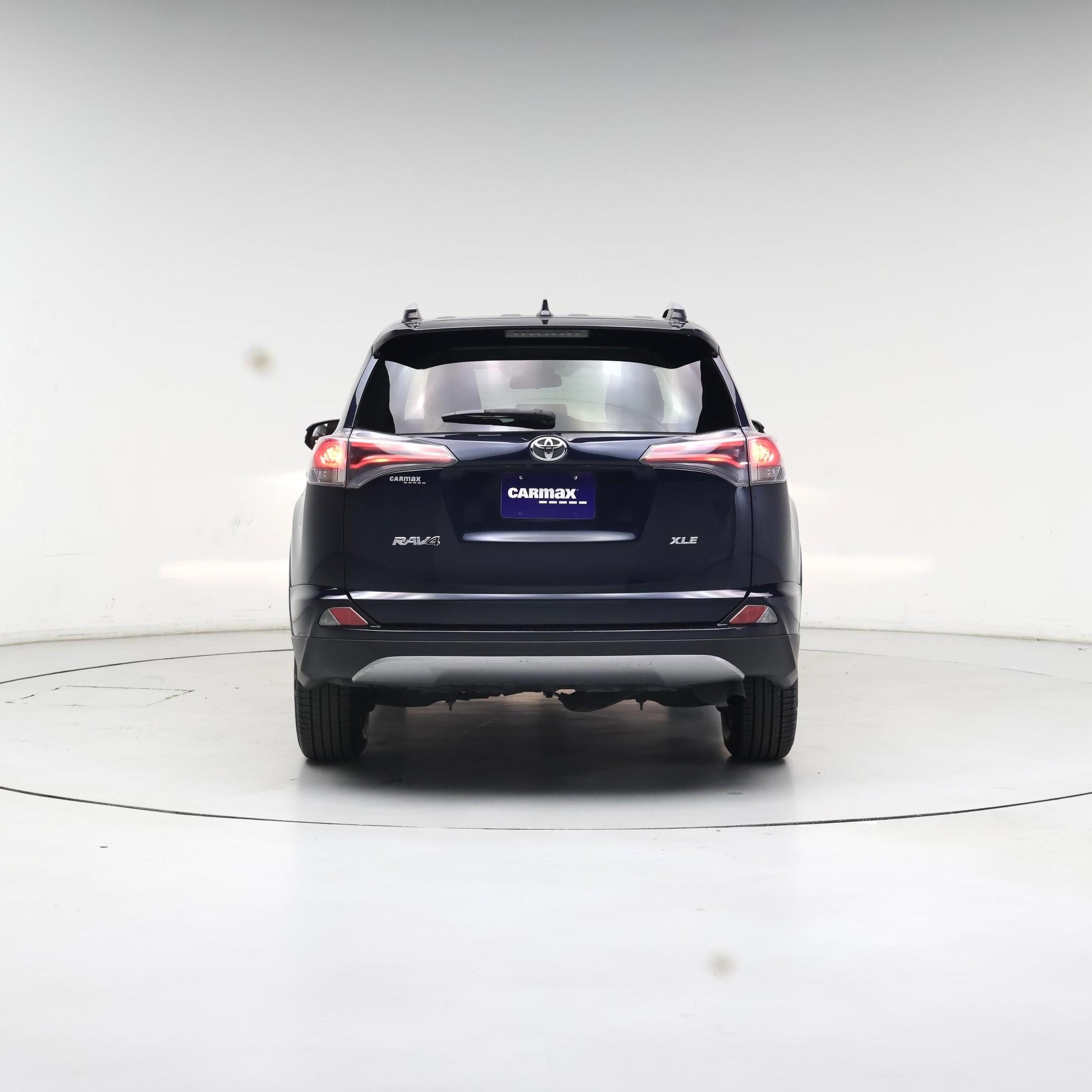 Thumbnail: 2017 Toyota RAV4 - 6