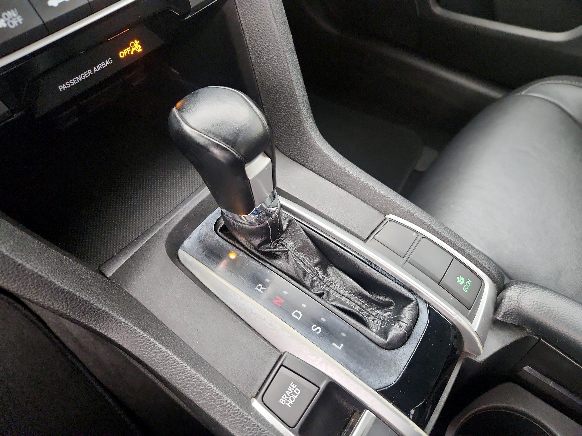 Thumbnail: 2019 Honda Civic - 17