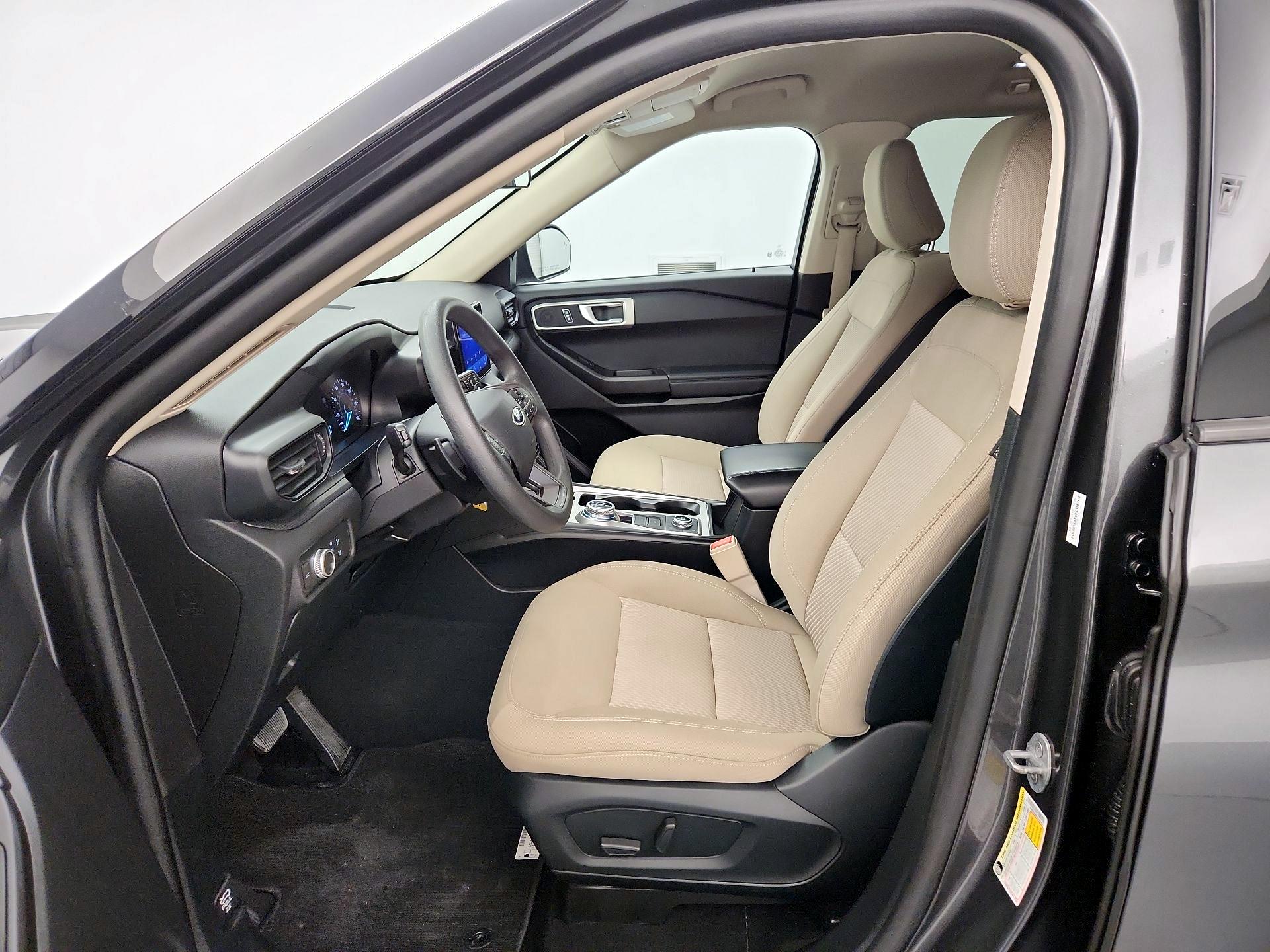 Thumbnail: 2020 Ford Explorer - 11