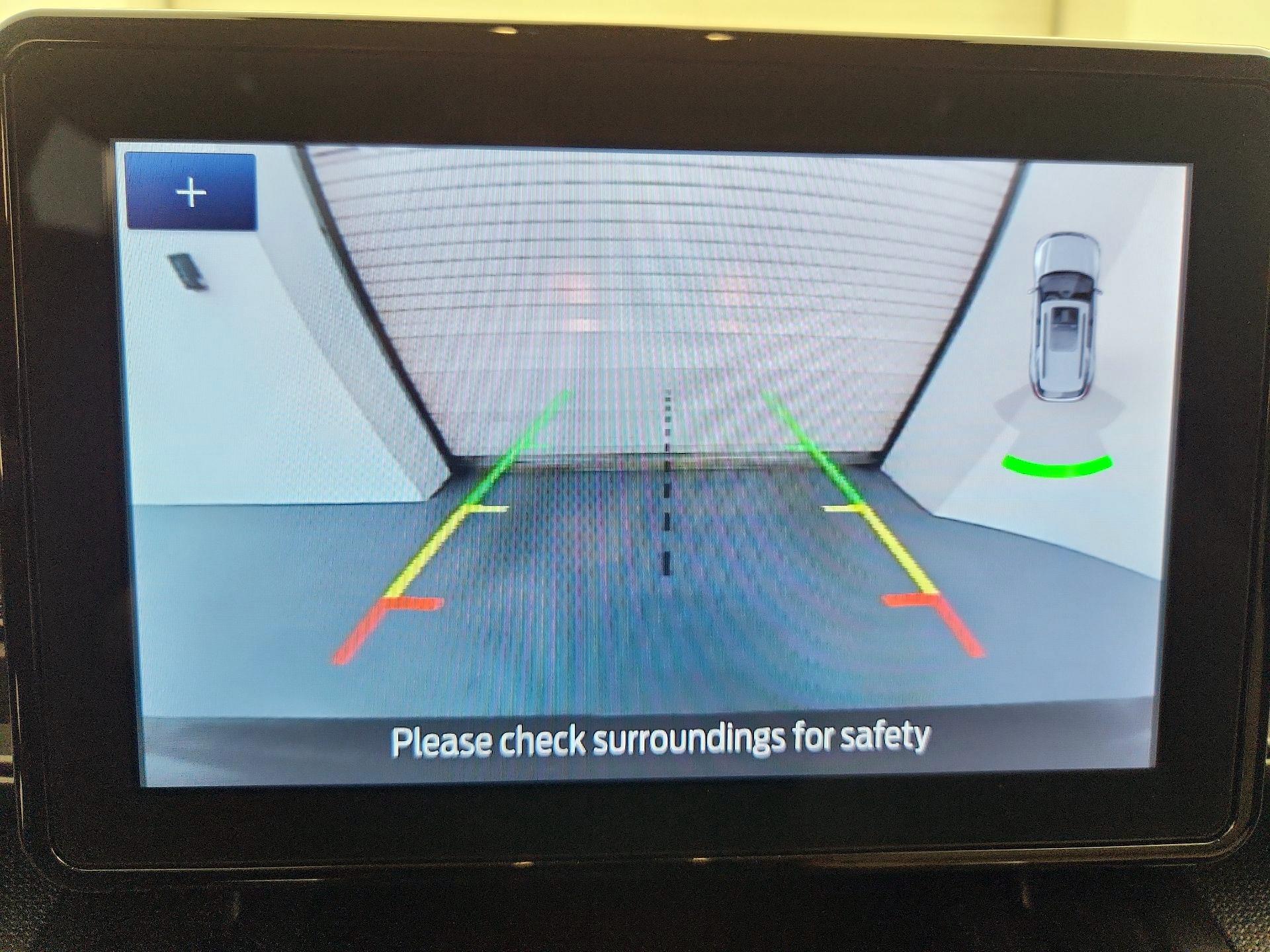 Thumbnail: 2020 Ford Explorer - 14