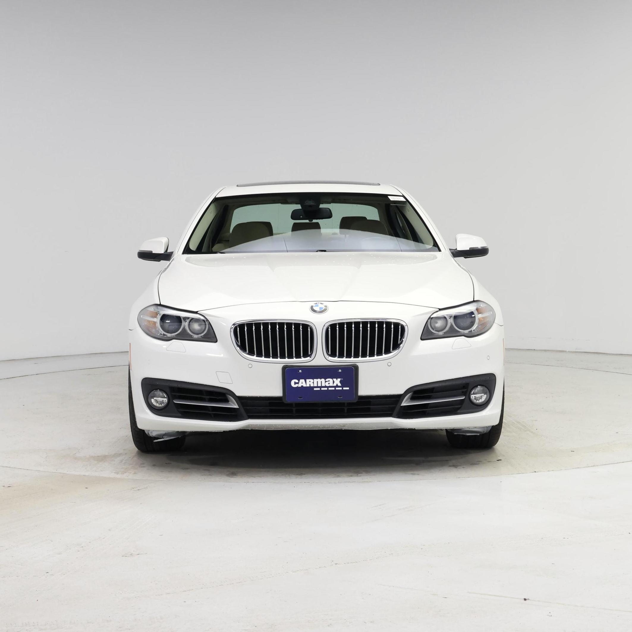 Thumbnail: 2015 BMW 5 Series - 5