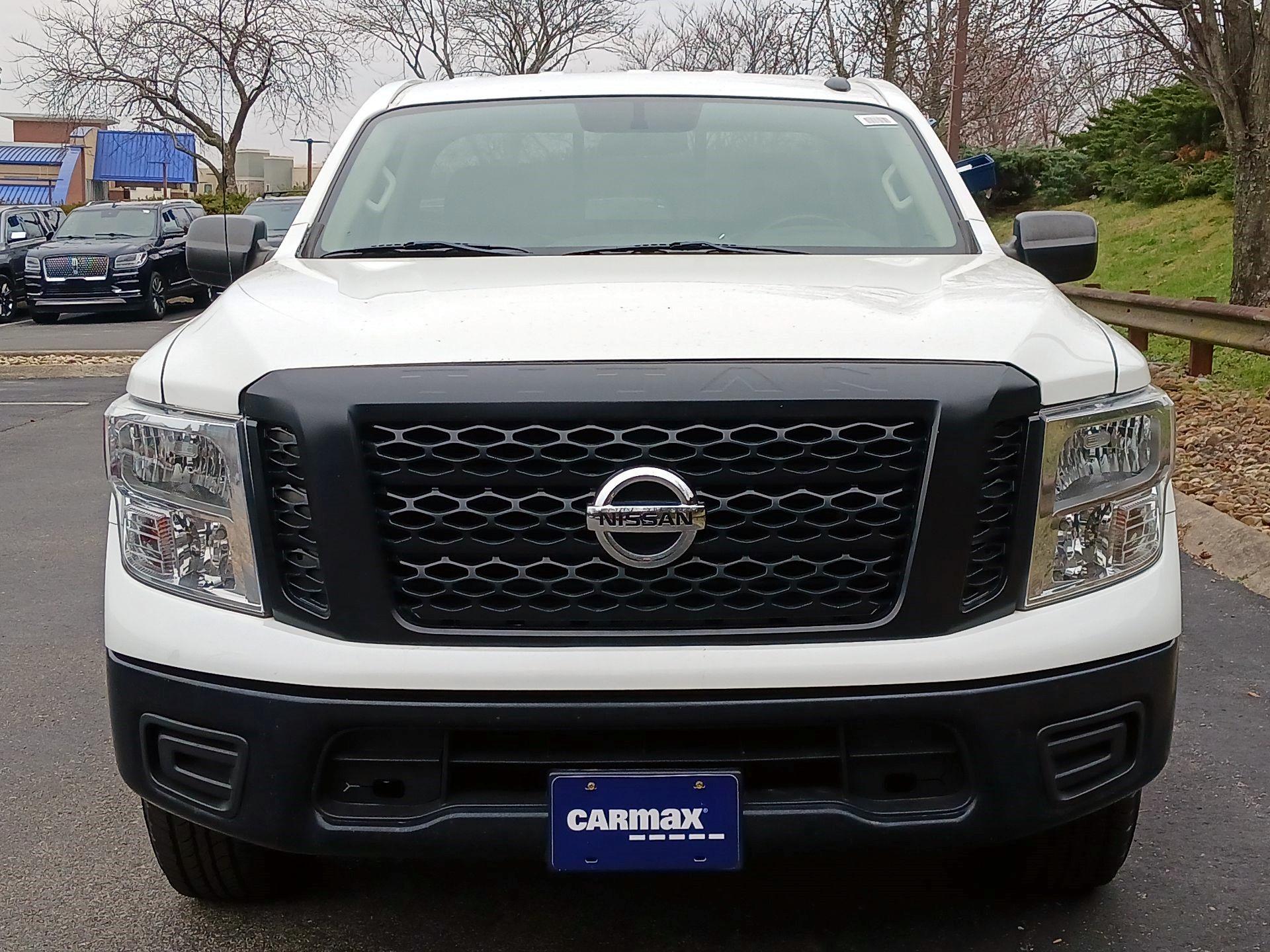 Thumbnail: 2019 Nissan Titan - 2