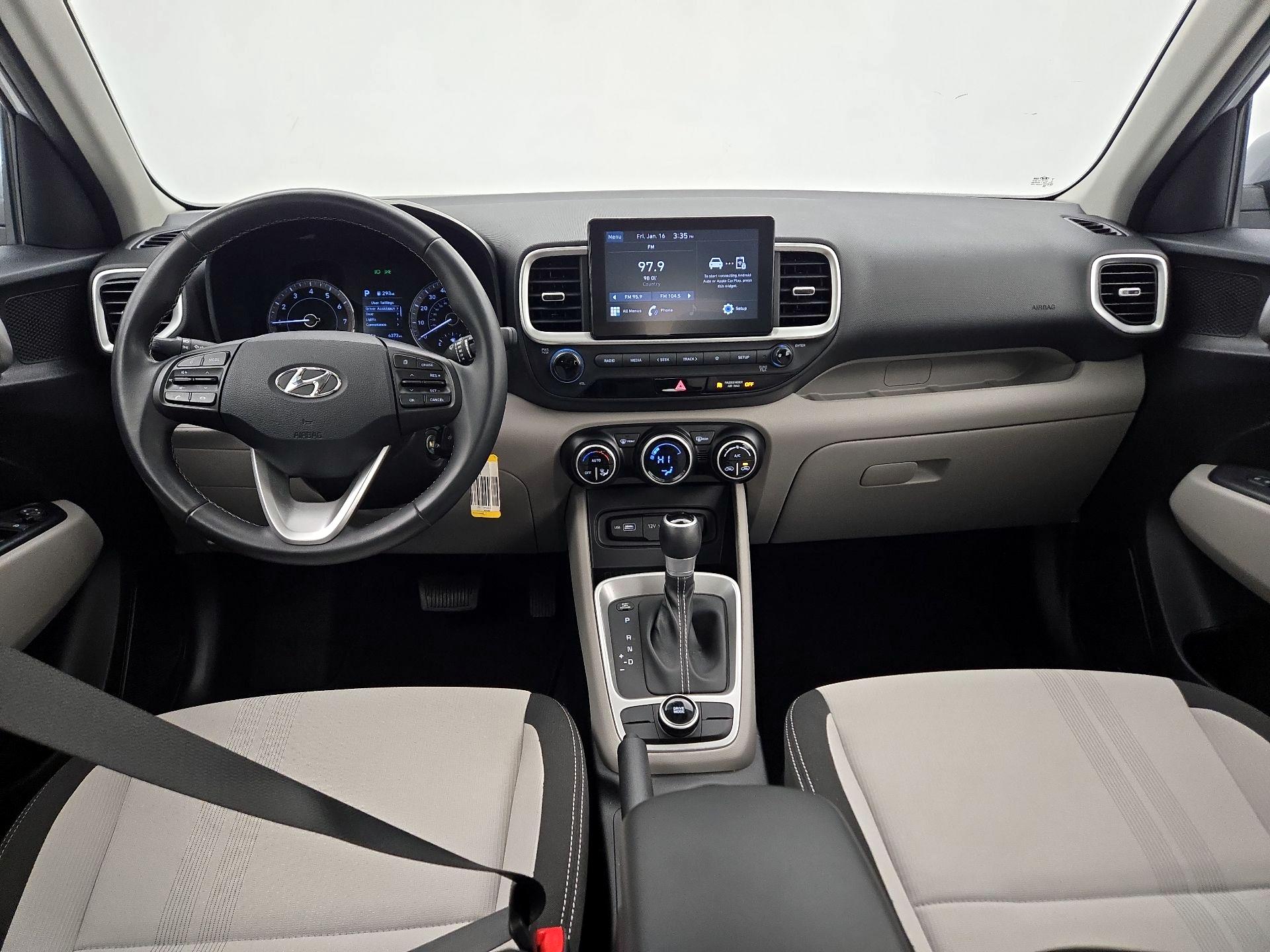 Thumbnail: 2022 Hyundai Venue - 9