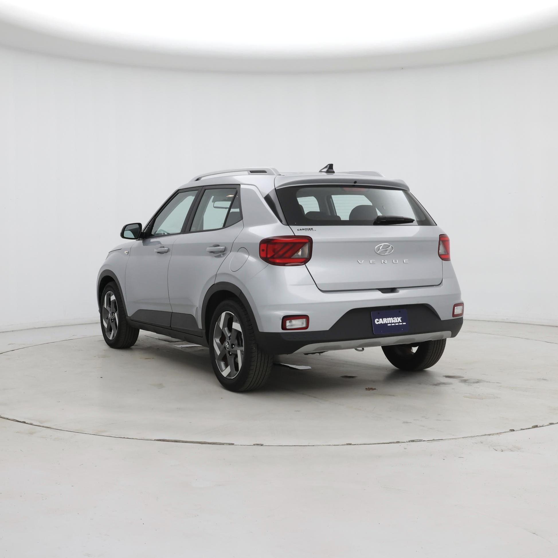 Thumbnail: 2022 Hyundai Venue - 2