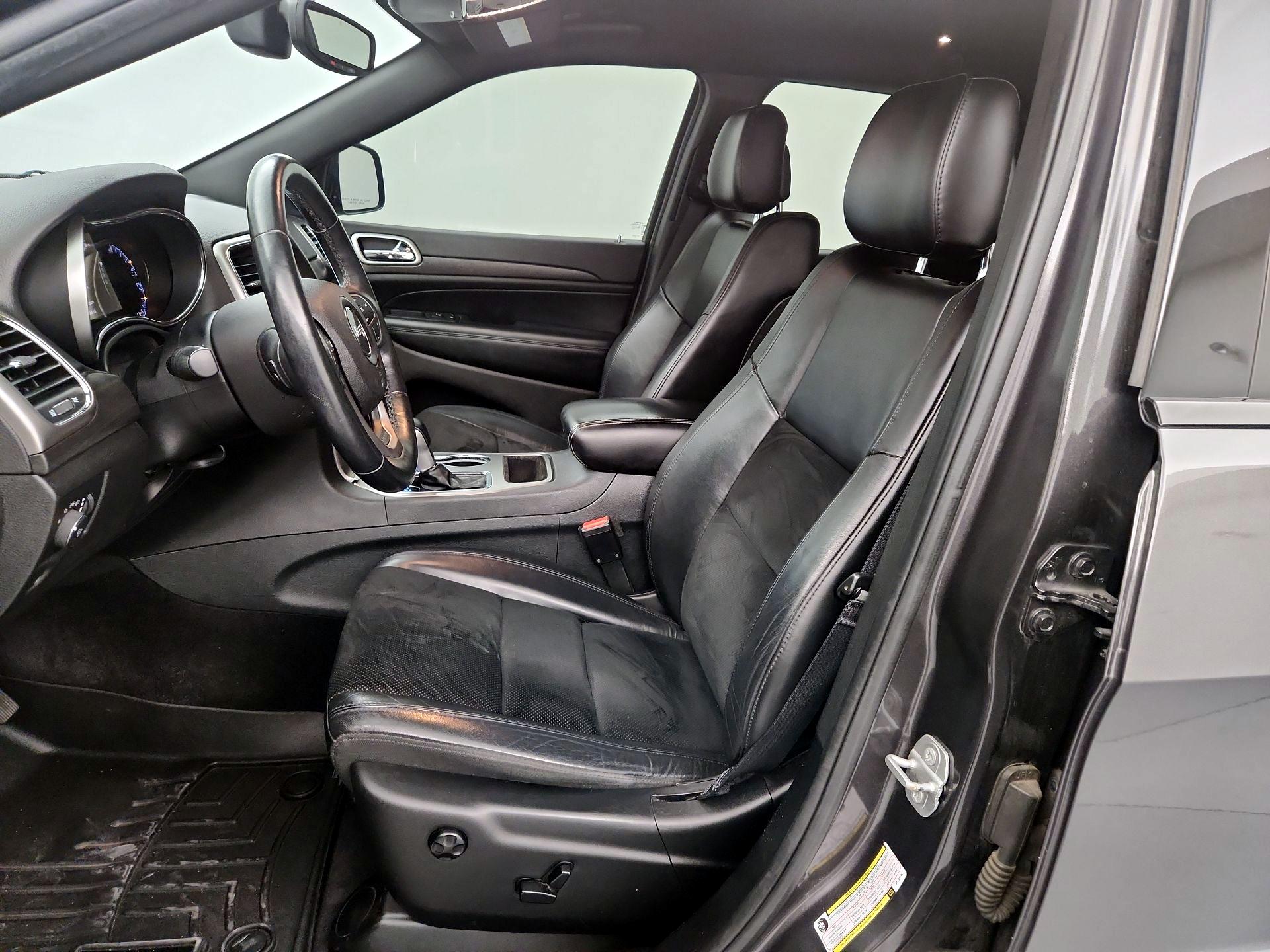 Thumbnail: 2018 Jeep Grand Cherokee - 11