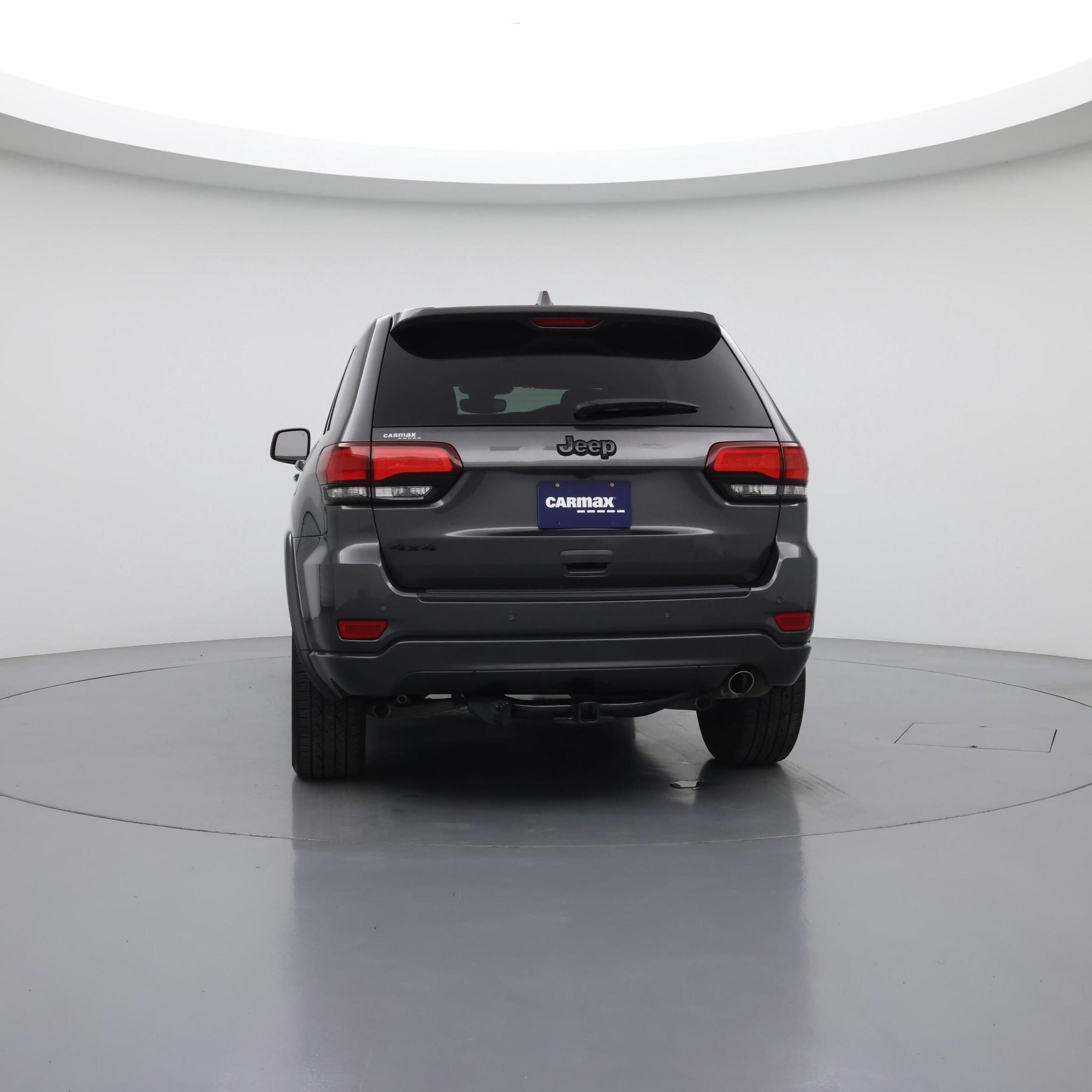 Thumbnail: 2018 Jeep Grand Cherokee - 6