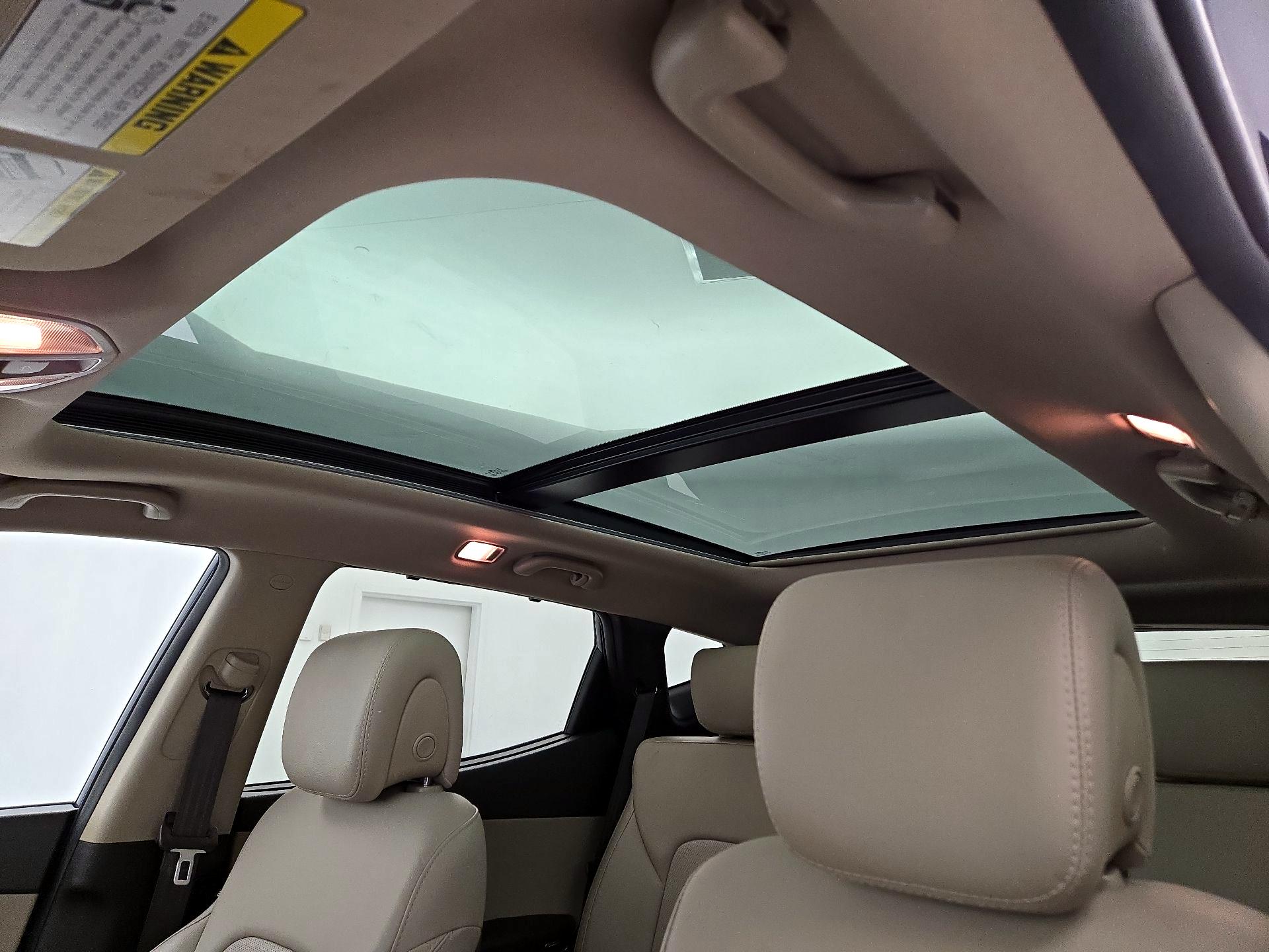 Thumbnail: 2018 Hyundai Santa Fe - 20