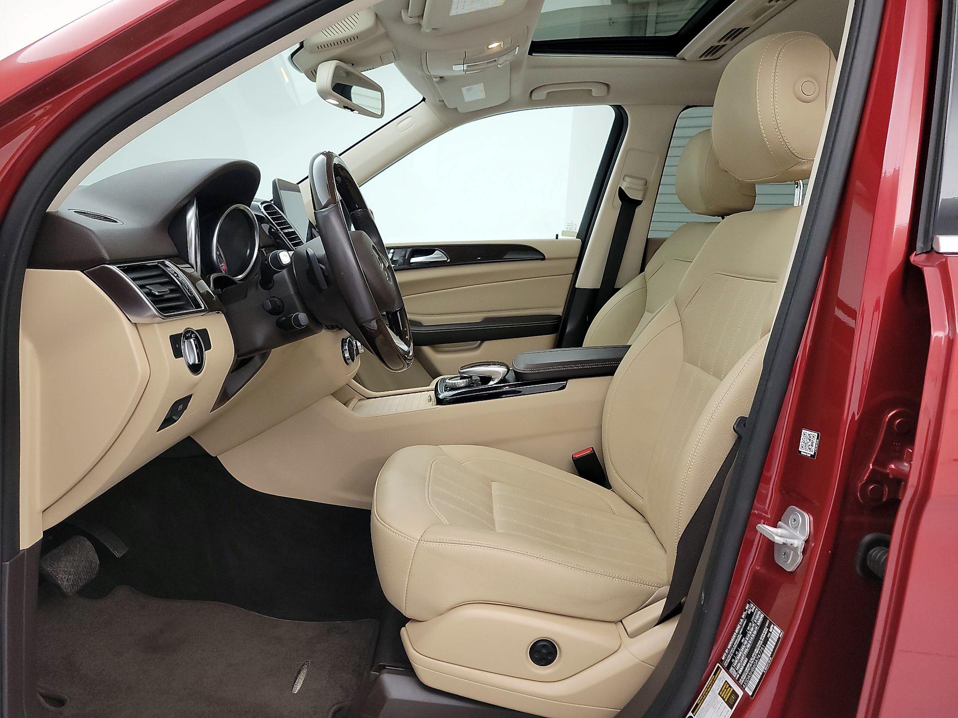 Thumbnail: 2016 Mercedes-Benz GLE - 11