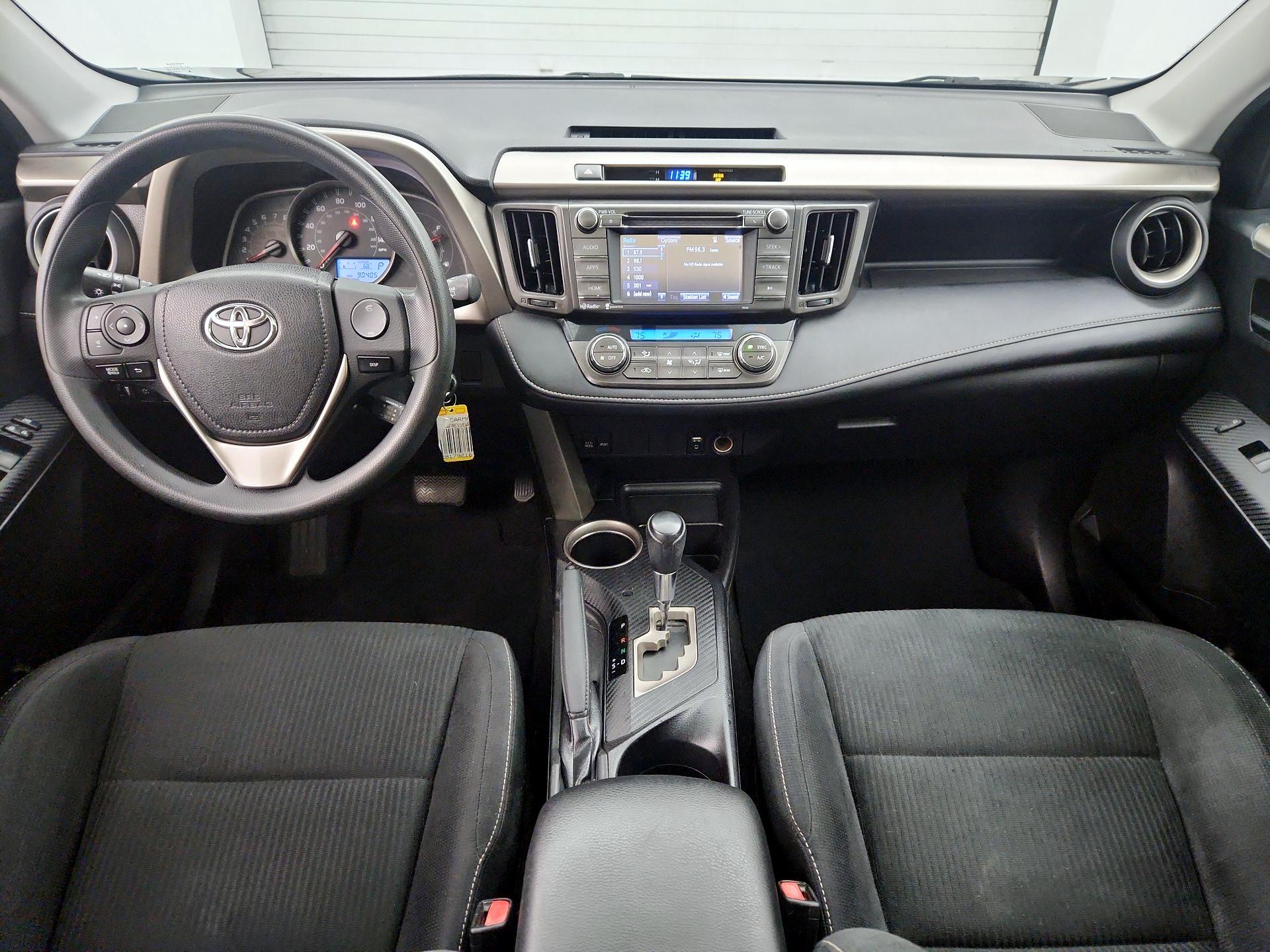 Thumbnail: 2014 Toyota RAV4 - 9