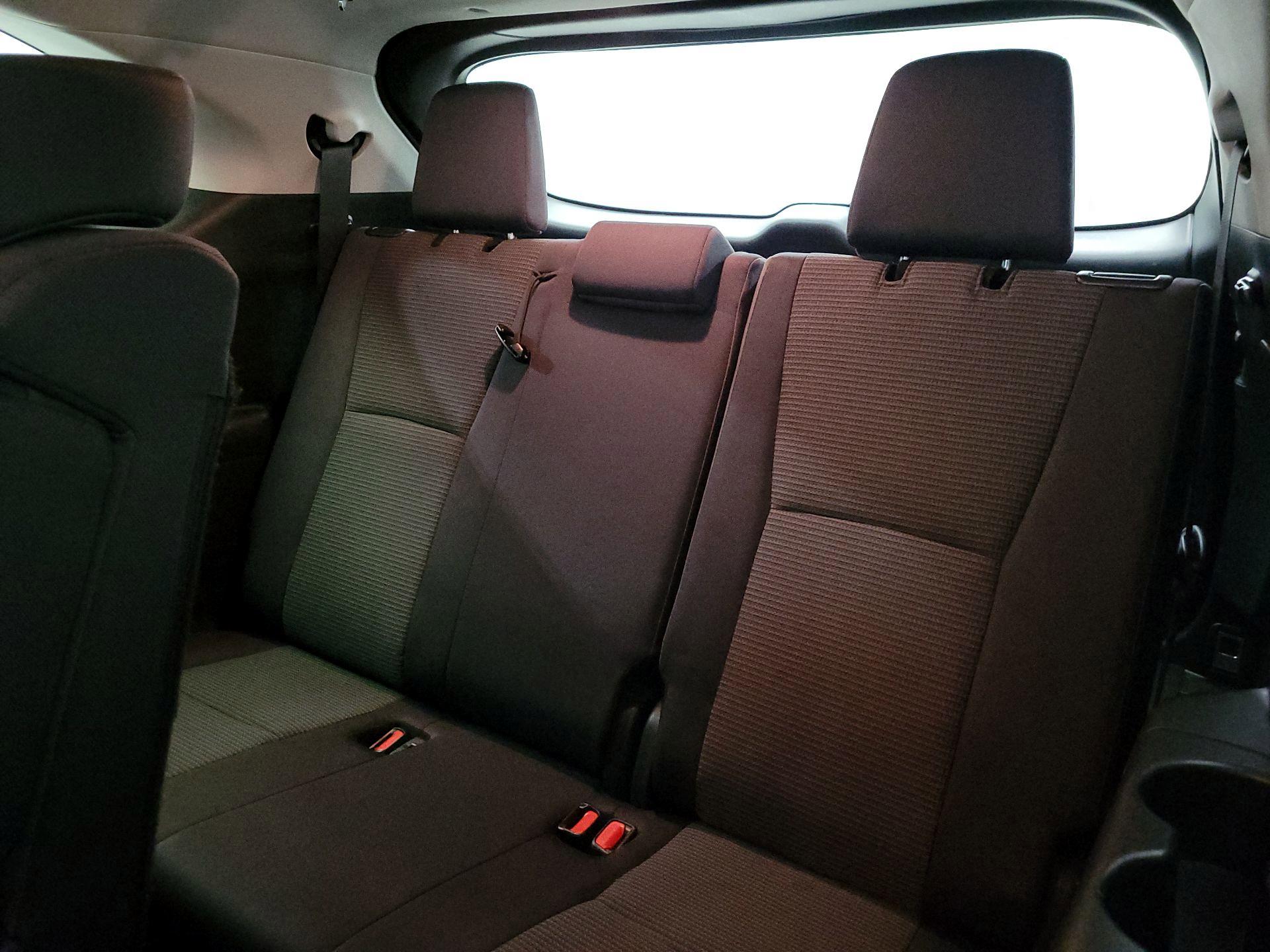 Thumbnail: 2024 Toyota Highlander - 20