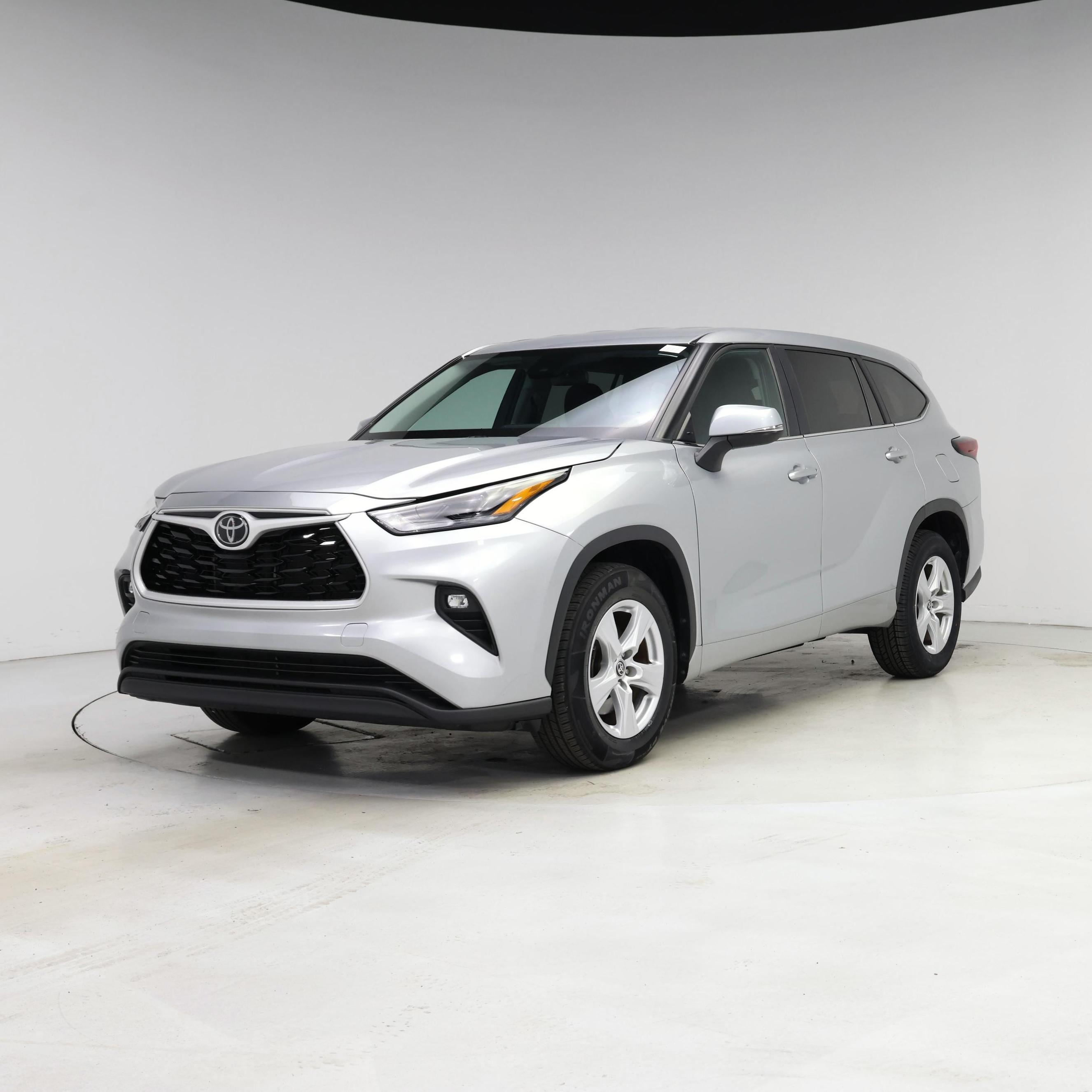 Thumbnail: 2024 Toyota Highlander - 4