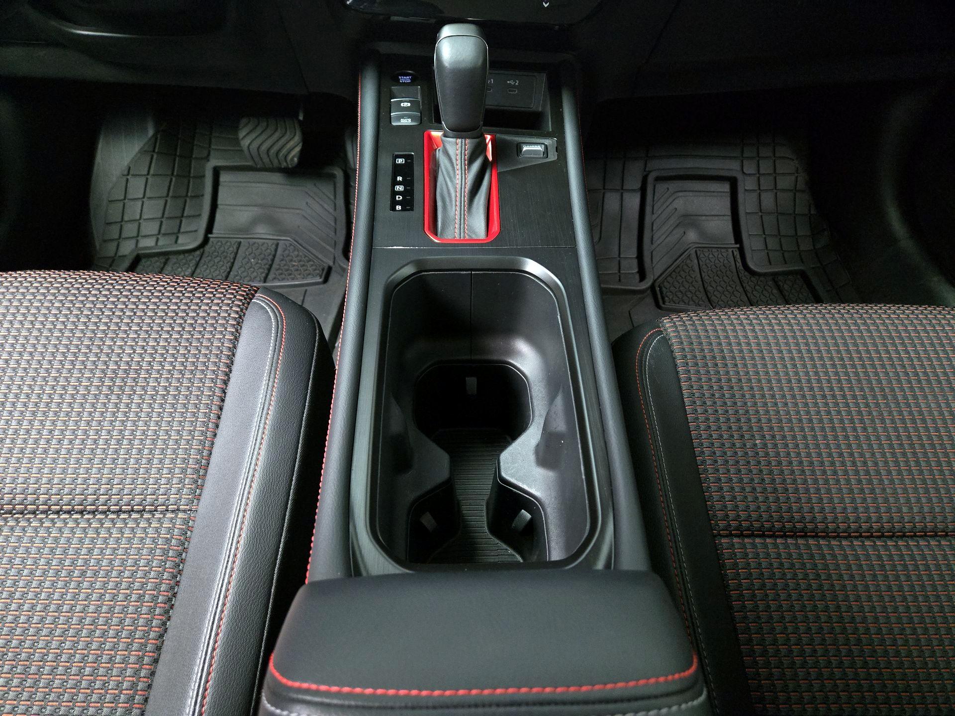 Thumbnail: 2025 Nissan Kicks - 17