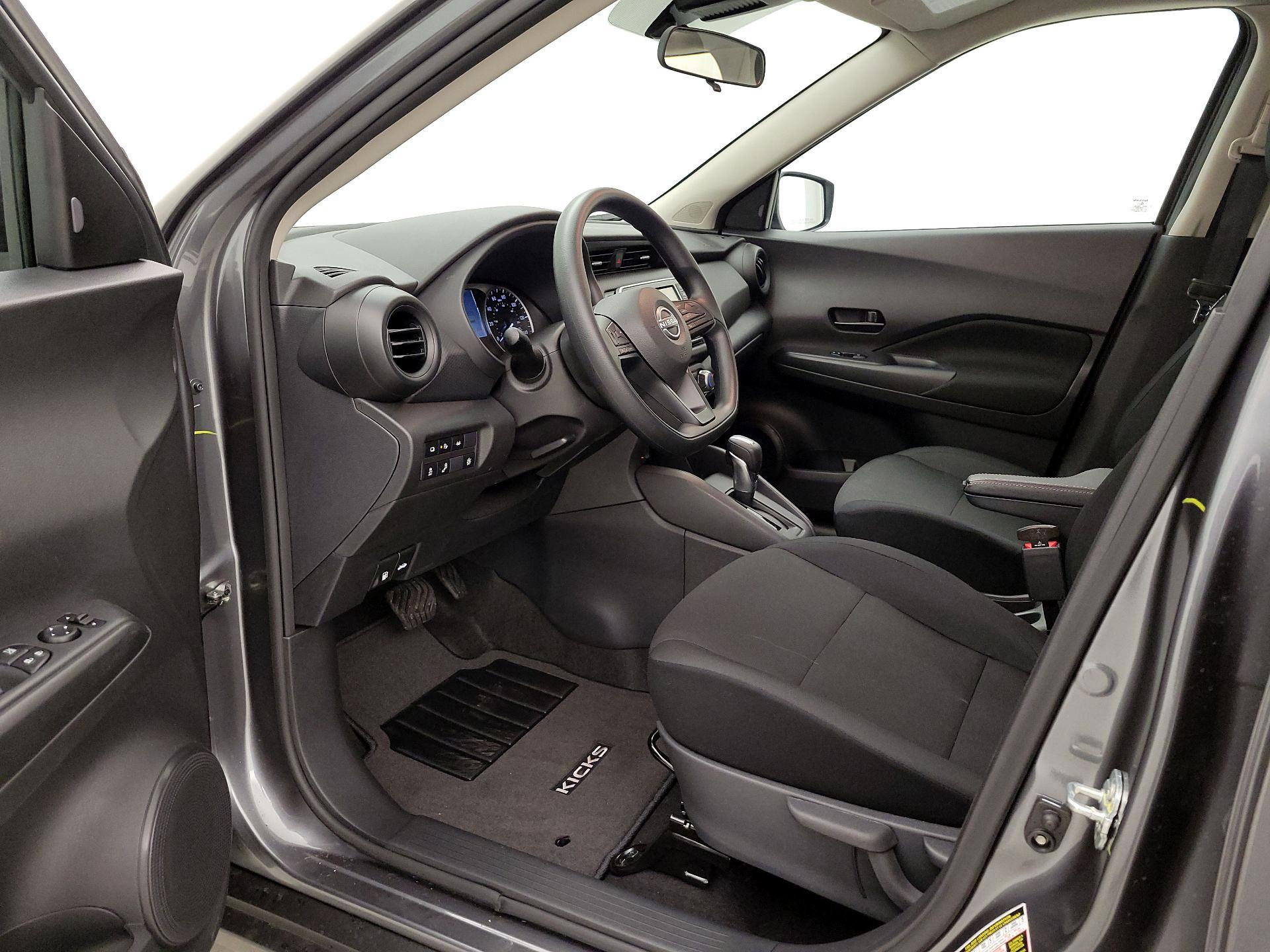 Thumbnail: 2025 Nissan Kicks - 11