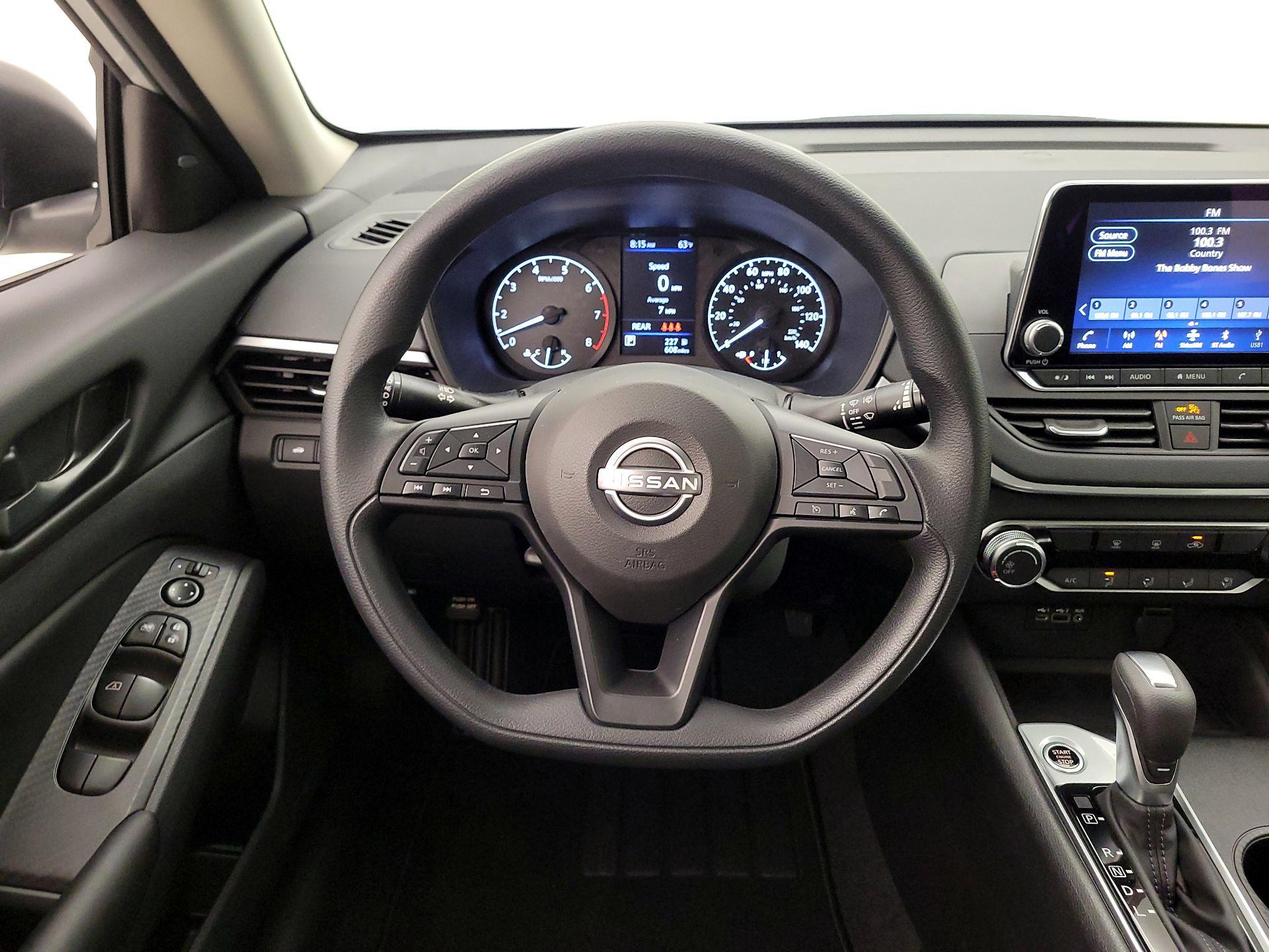 Thumbnail: 2025 Nissan Altima - 10