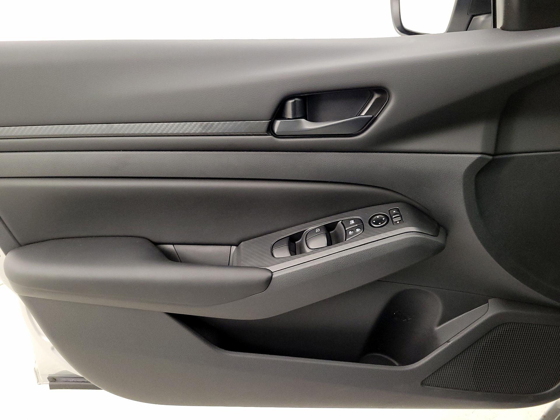 Thumbnail: 2025 Nissan Altima - 12