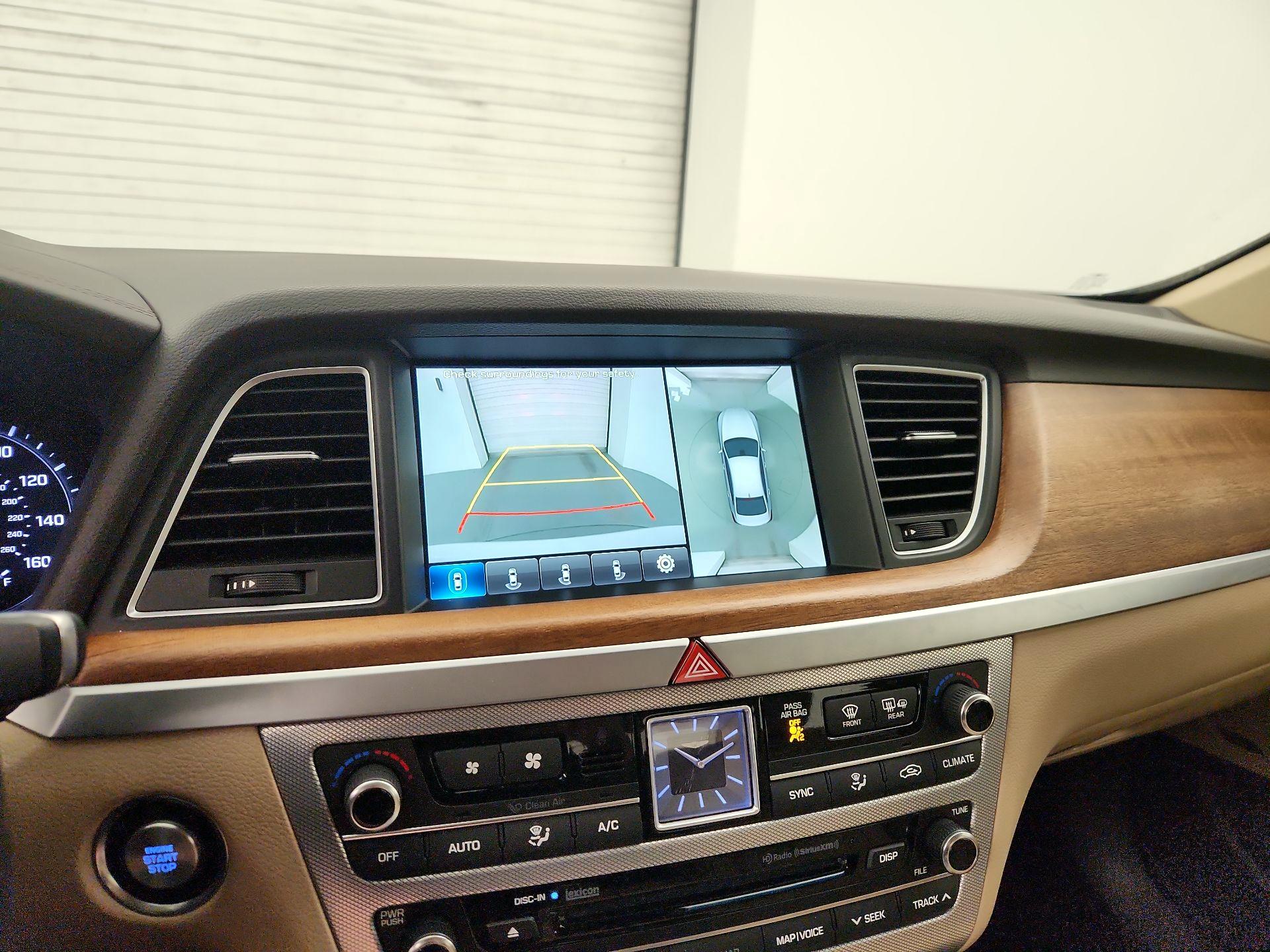 Thumbnail: 2019 Genesis G80 - 14