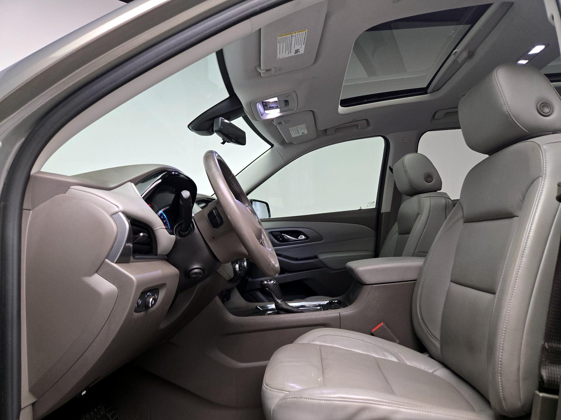 Thumbnail: 2019 Chevrolet Traverse - 20