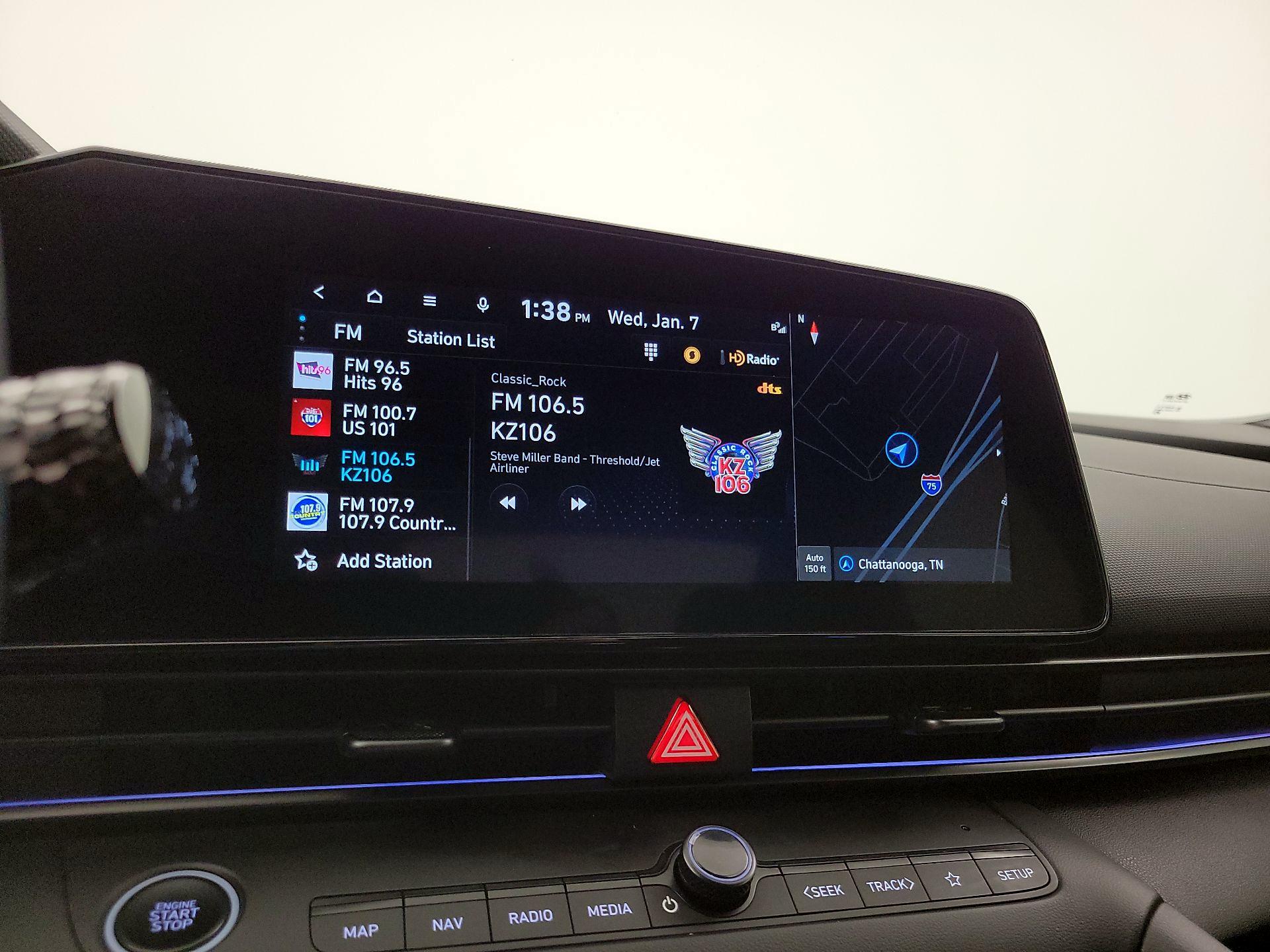 Thumbnail: 2025 Hyundai Elantra - 16