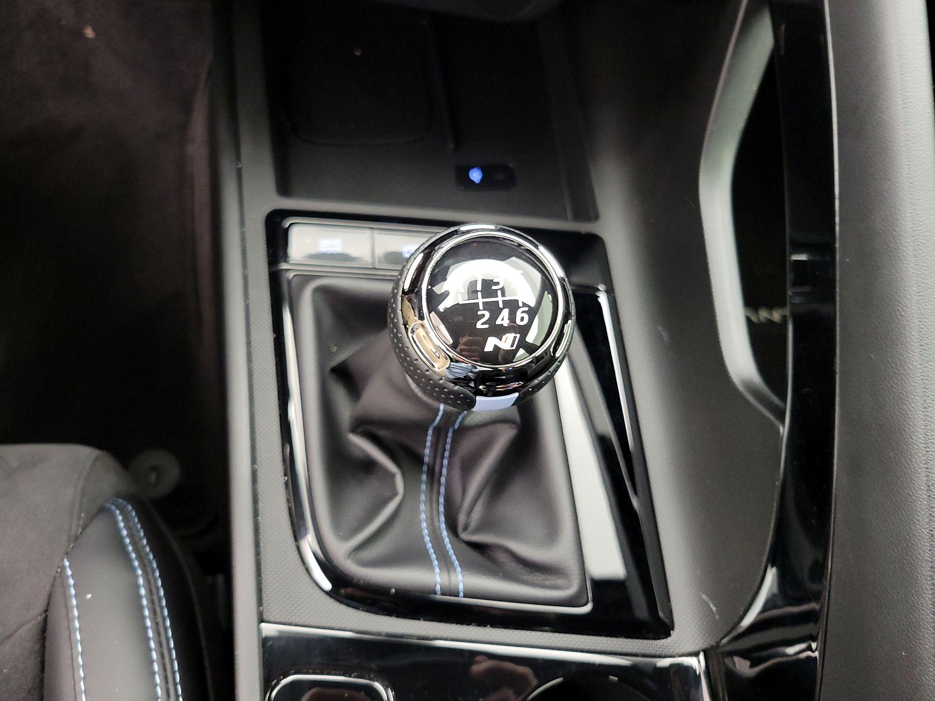 Thumbnail: 2025 Hyundai Elantra - 18