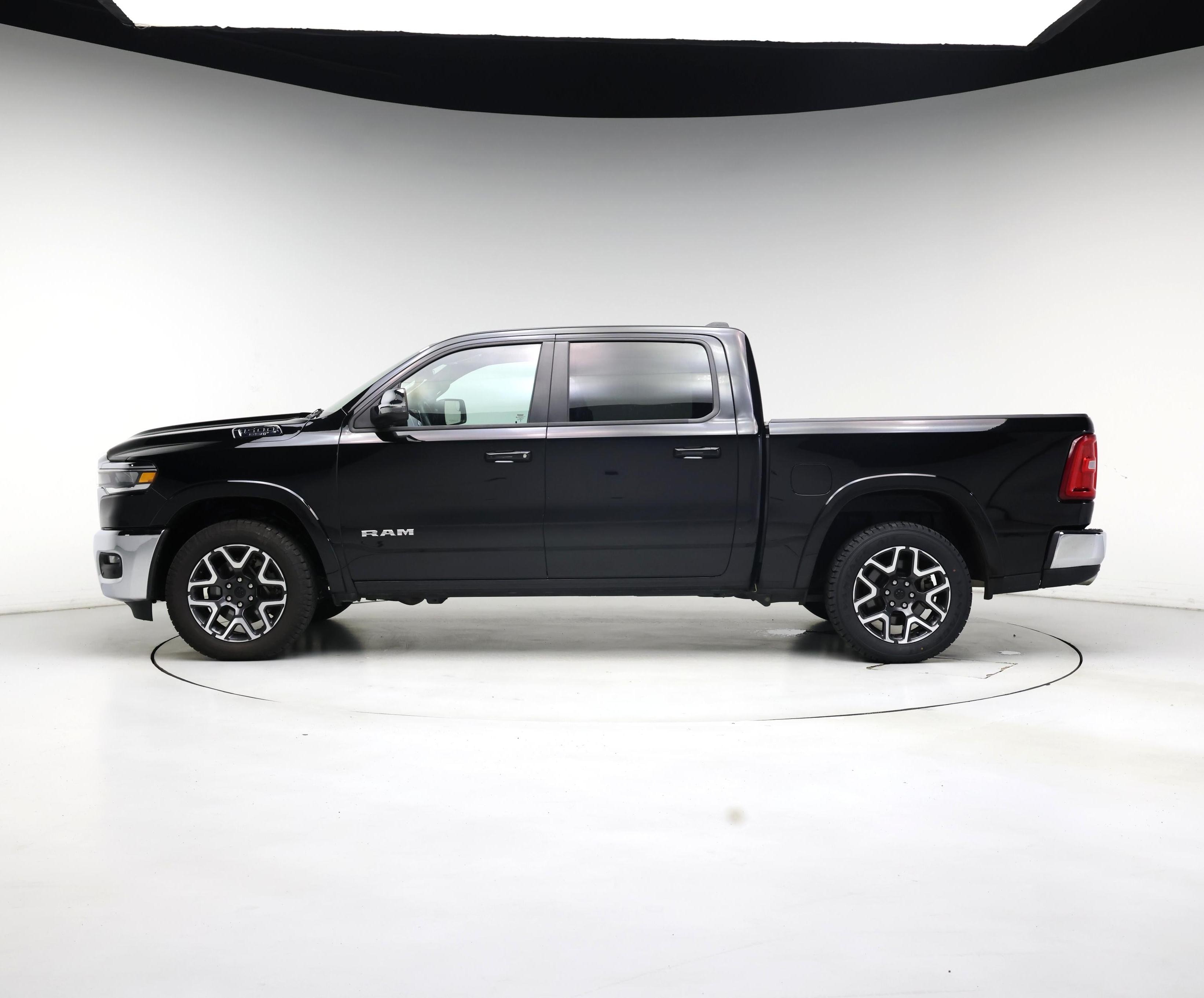 Thumbnail: 2025 RAM 1500 - 3