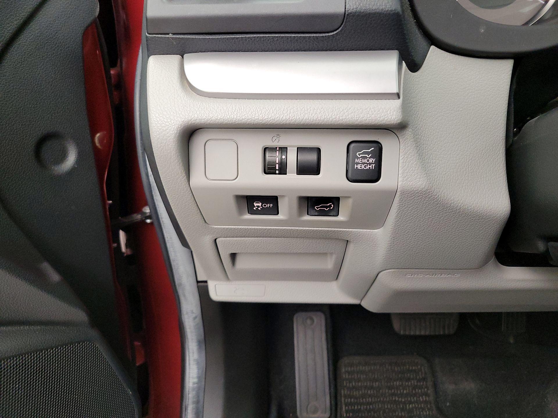 Thumbnail: 2014 Subaru Forester - 13