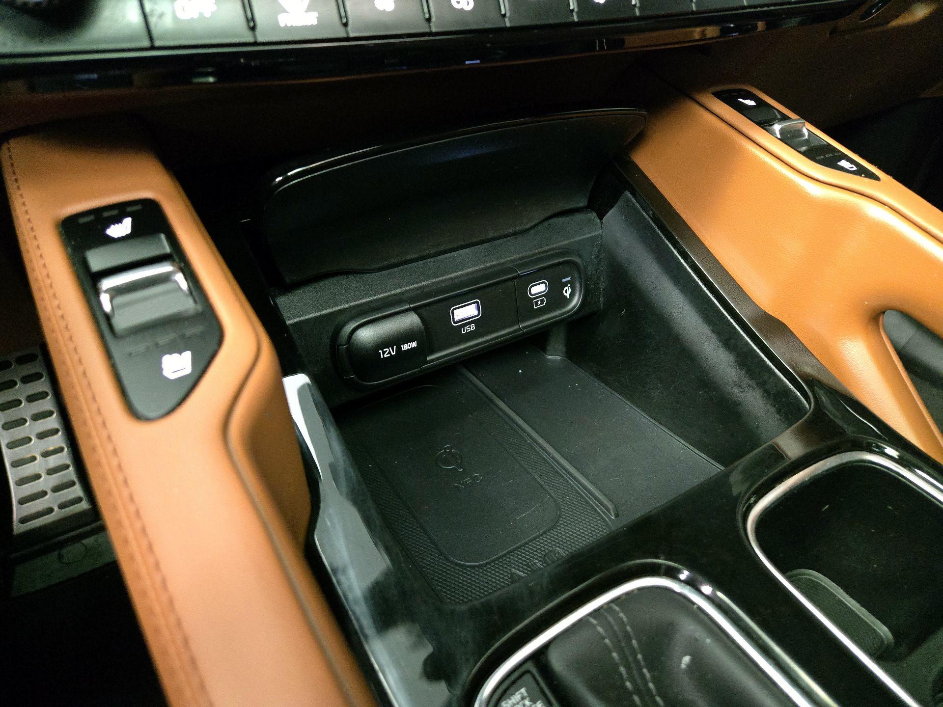 Thumbnail: 2024 Kia Telluride - 19