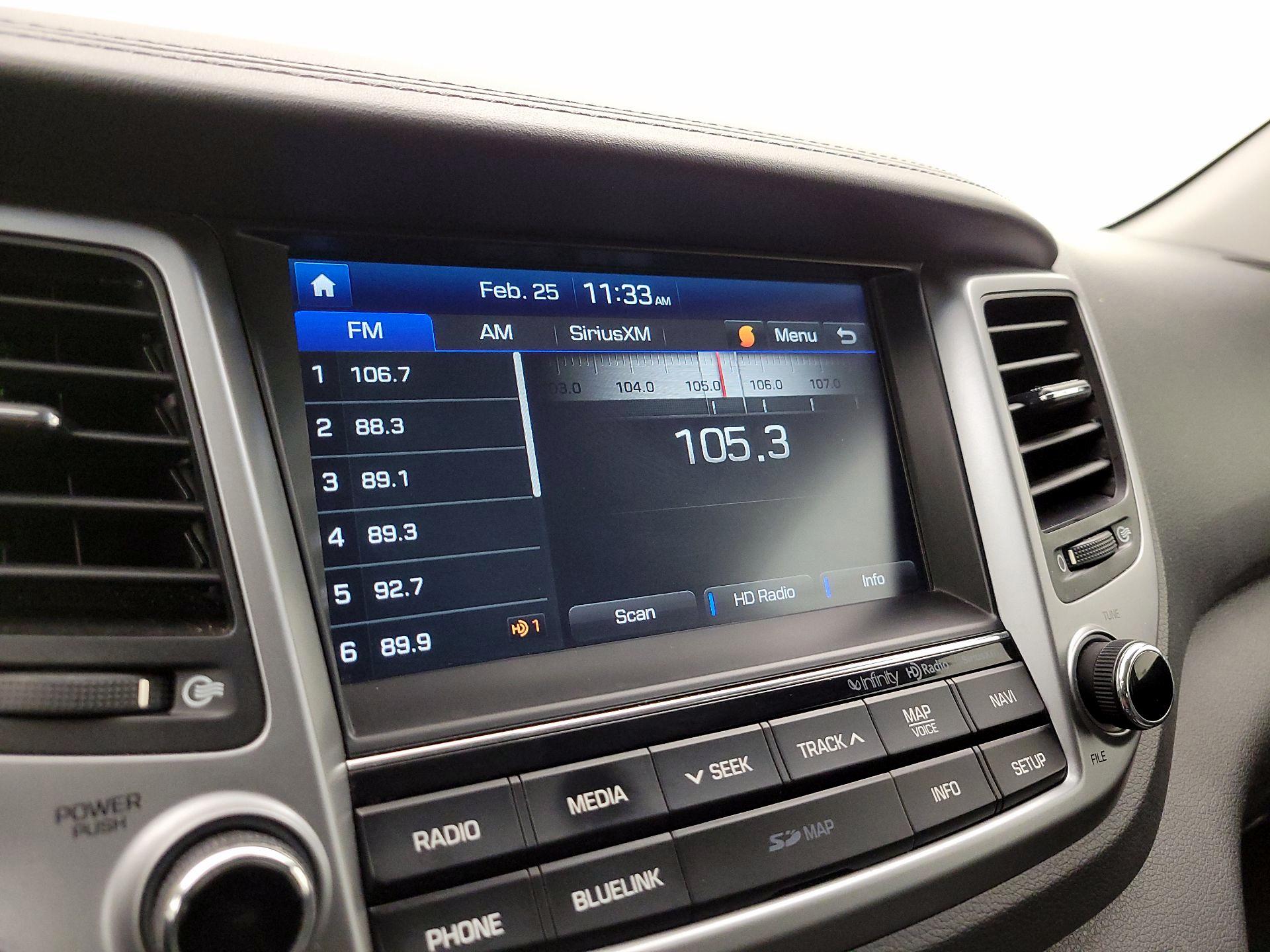 Thumbnail: 2017 Hyundai Tucson - 16