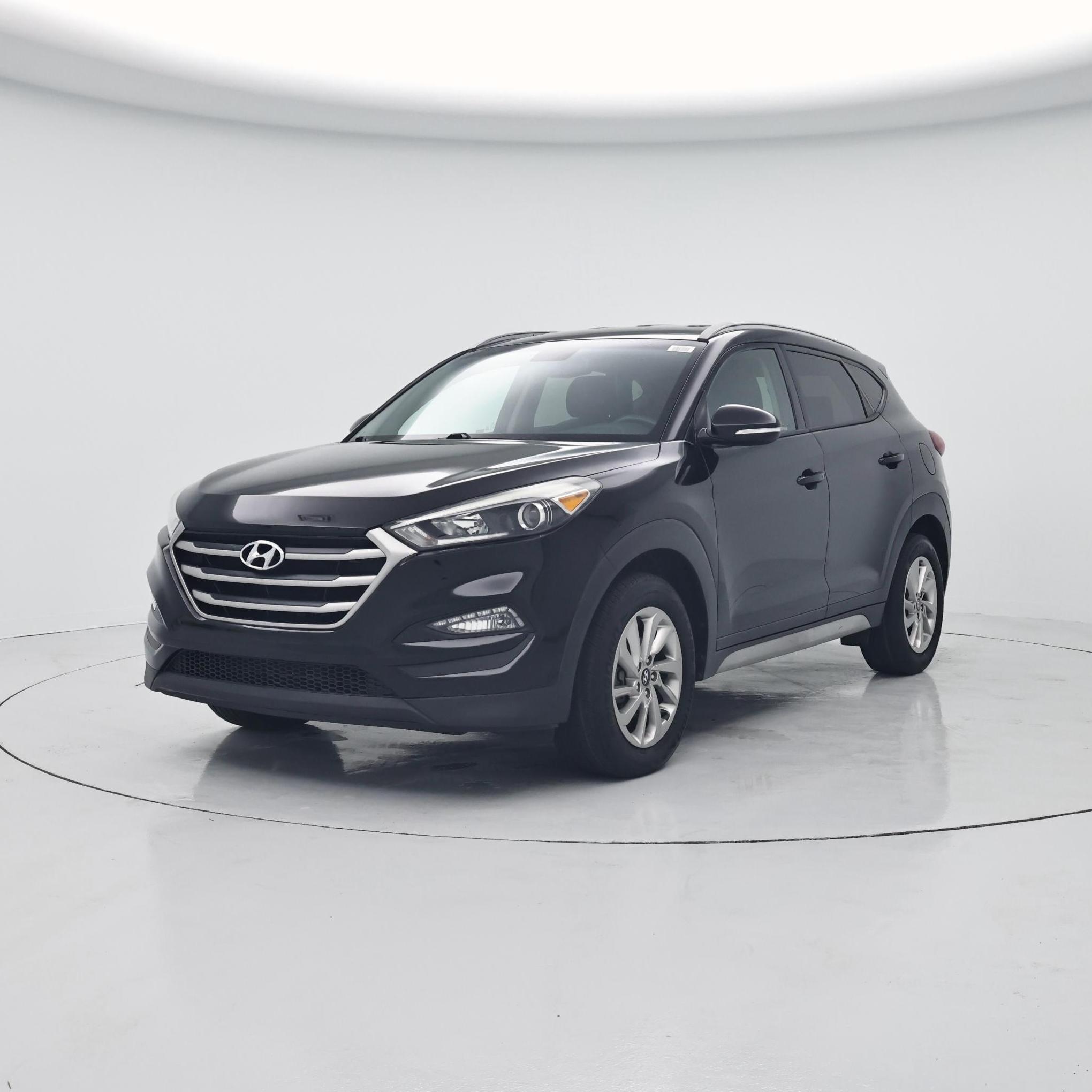 Thumbnail: 2017 Hyundai Tucson - 4