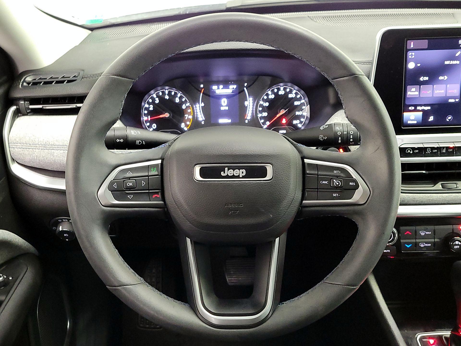 Thumbnail: 2022 Jeep Compass - 10