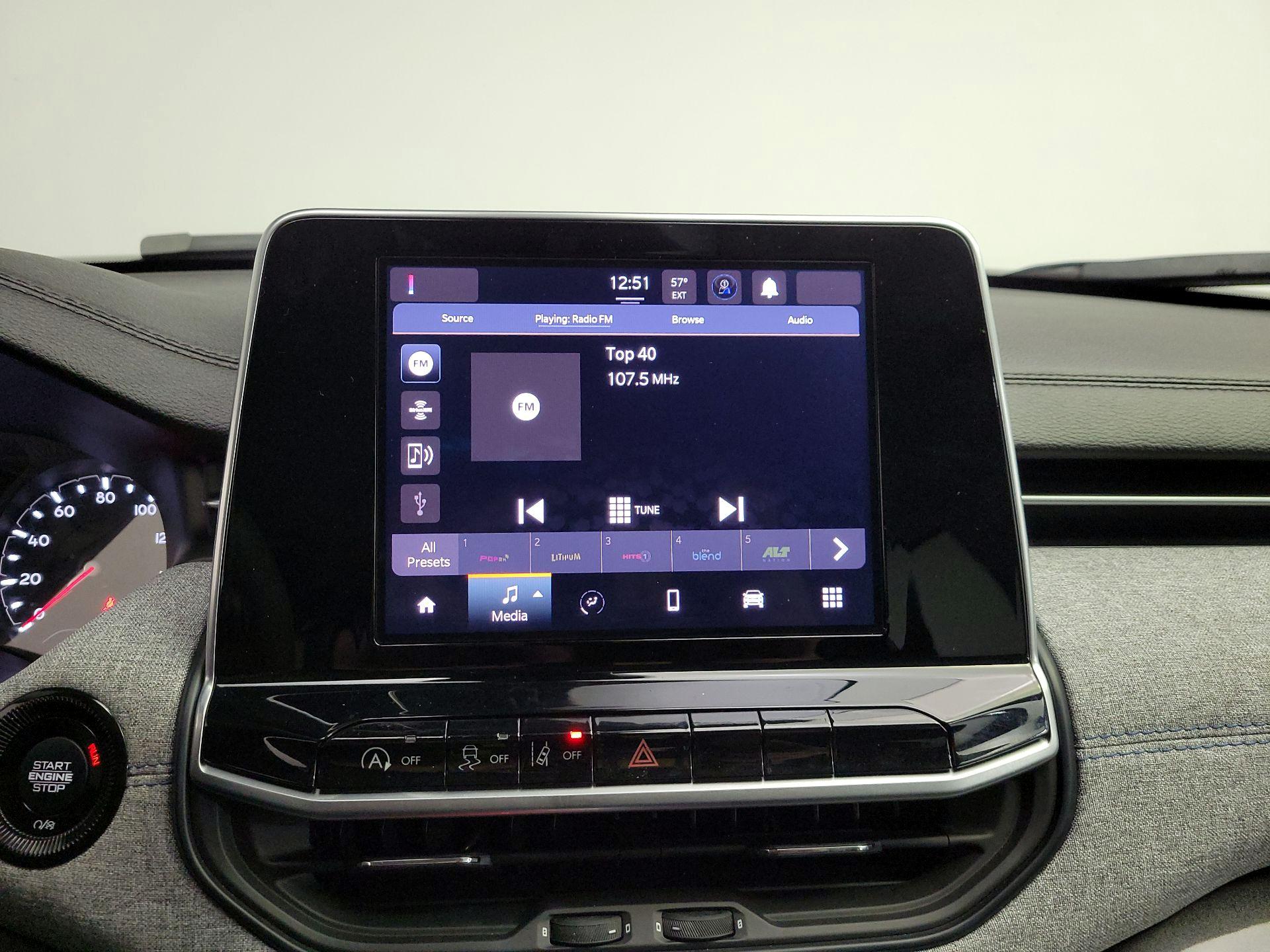 Thumbnail: 2022 Jeep Compass - 15