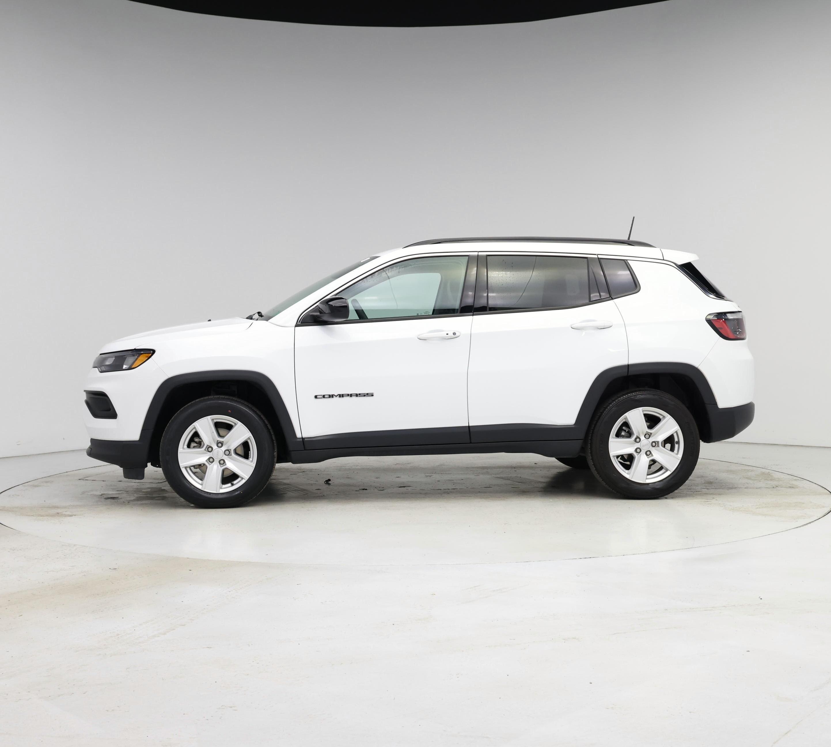 Thumbnail: 2022 Jeep Compass - 3