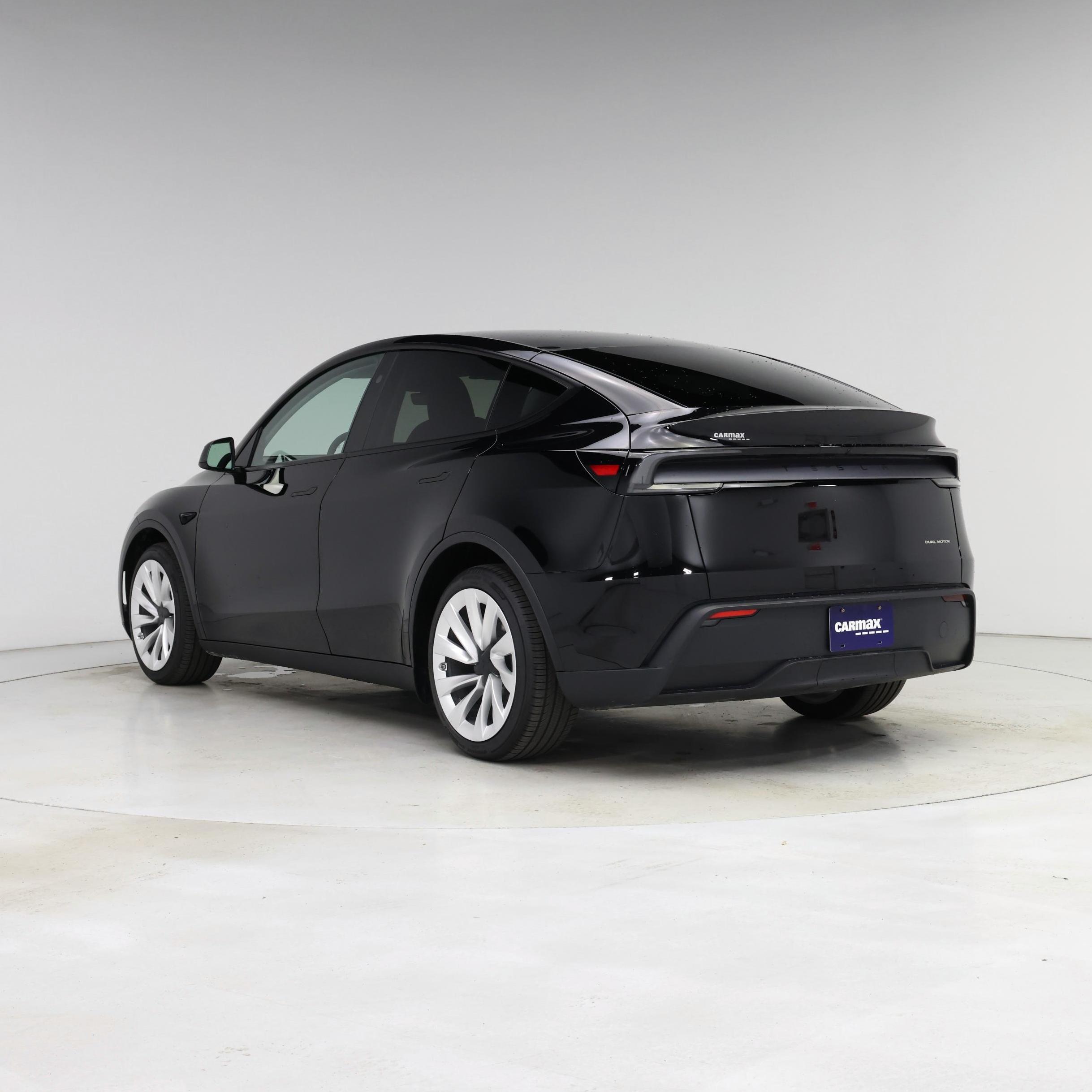 Thumbnail: 2026 Tesla Model Y - 2
