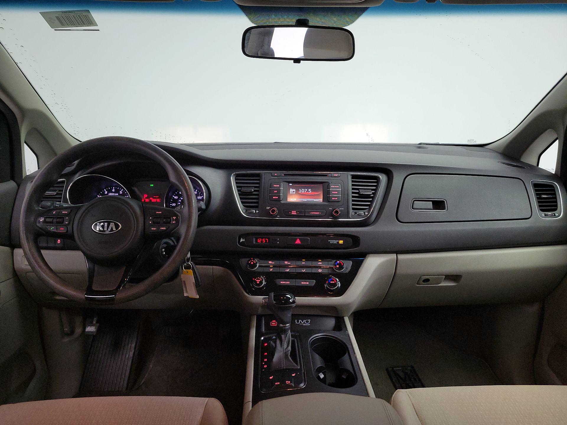 Thumbnail: 2016 Kia Sedona - 9