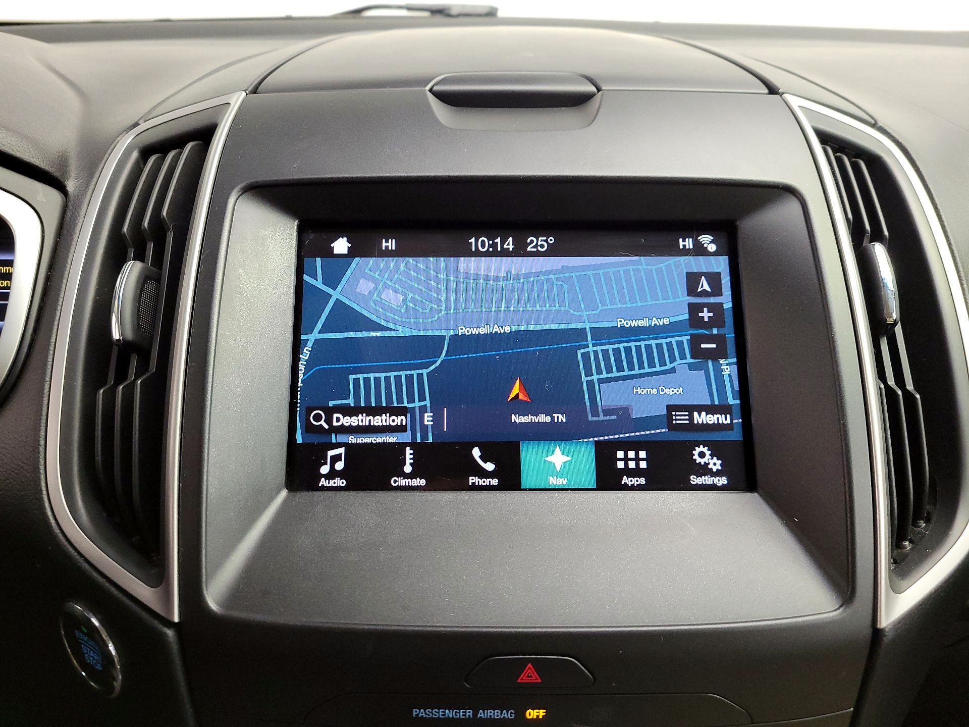 Thumbnail: 2016 Ford Edge - 14