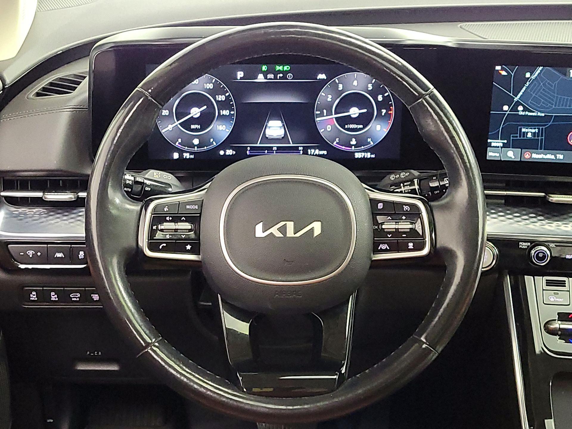 Thumbnail: 2022 Kia Carnival - 10