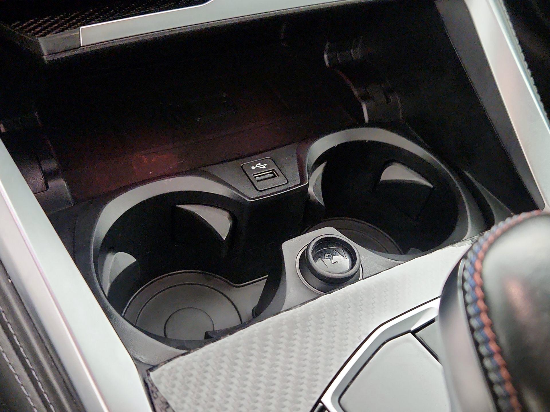 Thumbnail: 2022 BMW M4 - 18