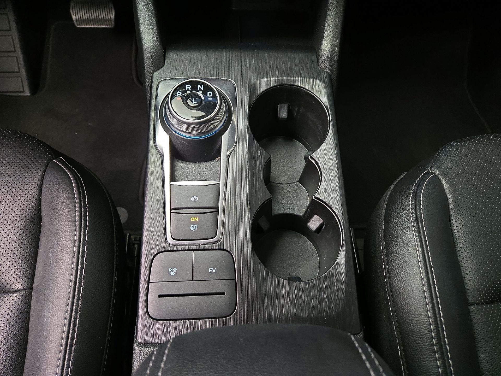 Thumbnail: 2022 Ford Escape - 17