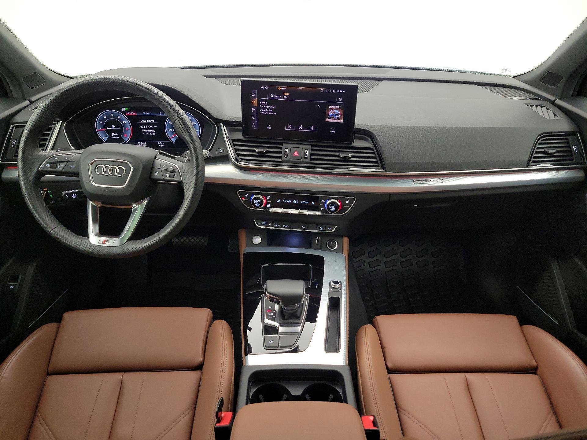 Thumbnail: 2025 Audi Q5 - 9