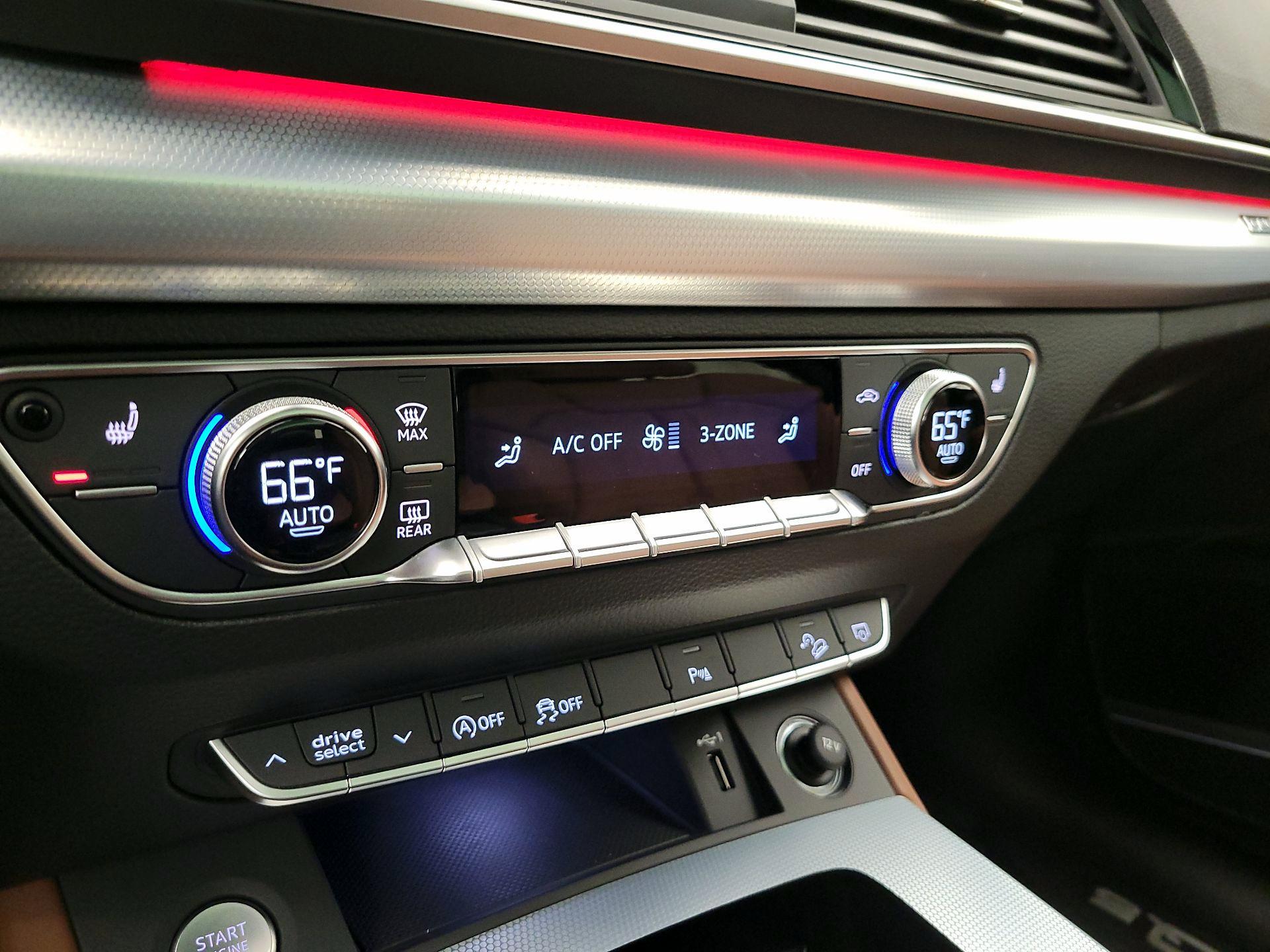 Thumbnail: 2025 Audi Q5 - 17